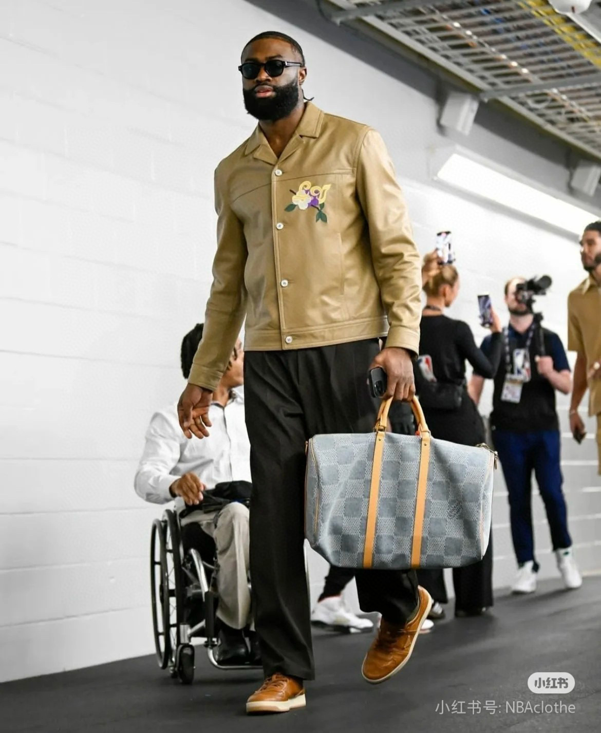 NIGO Louis Vuitton Keepall Bandoulière 50 Men's and Women's Detachable Adjustable Shoulder Strap Zipper Closure Denim Step Shoulder Tote Travel Bag Bags #nigo75562