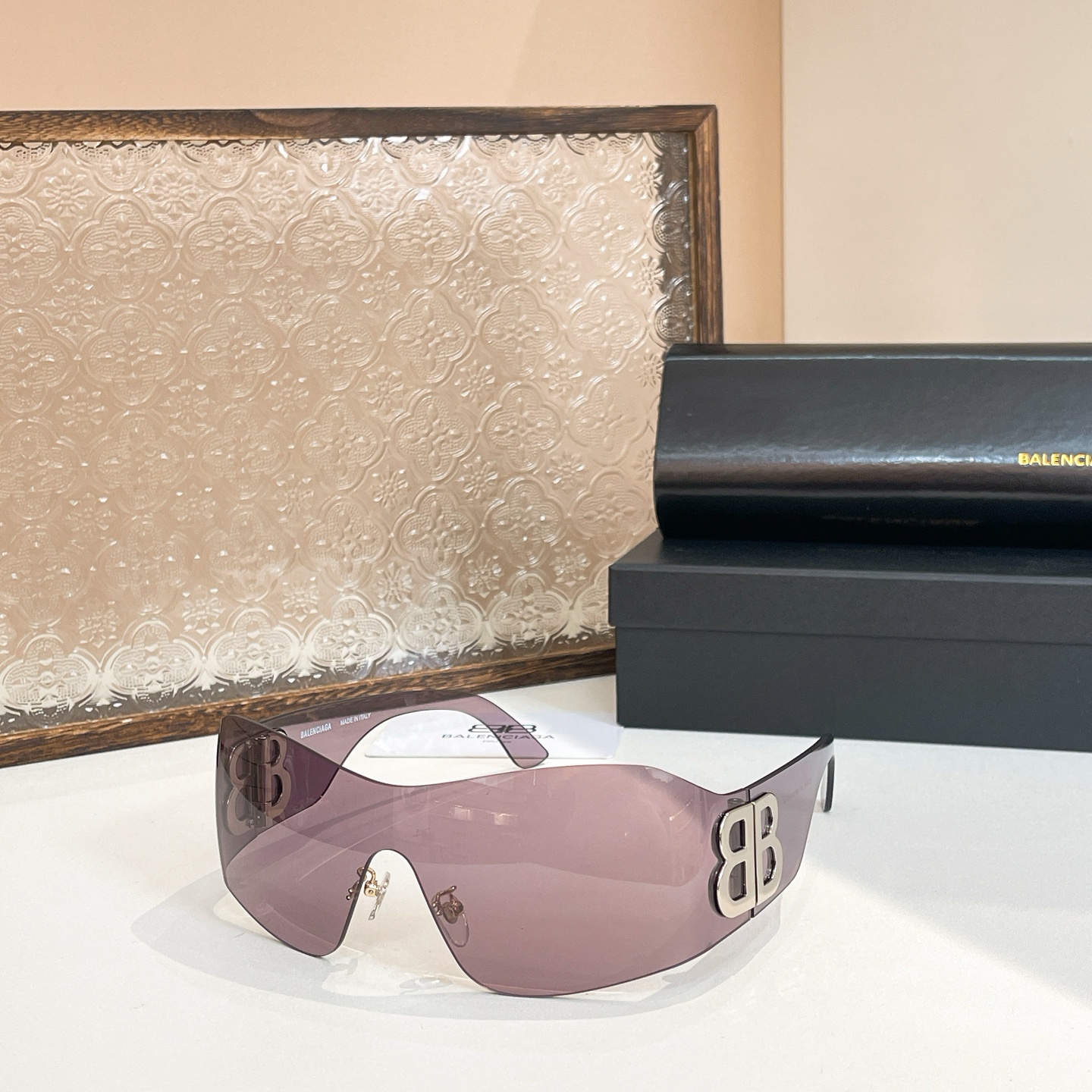 NIGO Balenciaga Women's Solid Color Lens Legs Logo Print Irregular Shape Sunglasses Eyeglasses Glasses #nigo75575