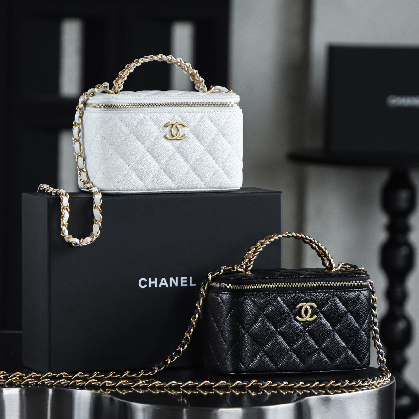 NIGO Chanel Women's Solid Color Chain Shoulder Grain Embossed Calfskin Box Bag Tote Shoulder Bags #nigo75595