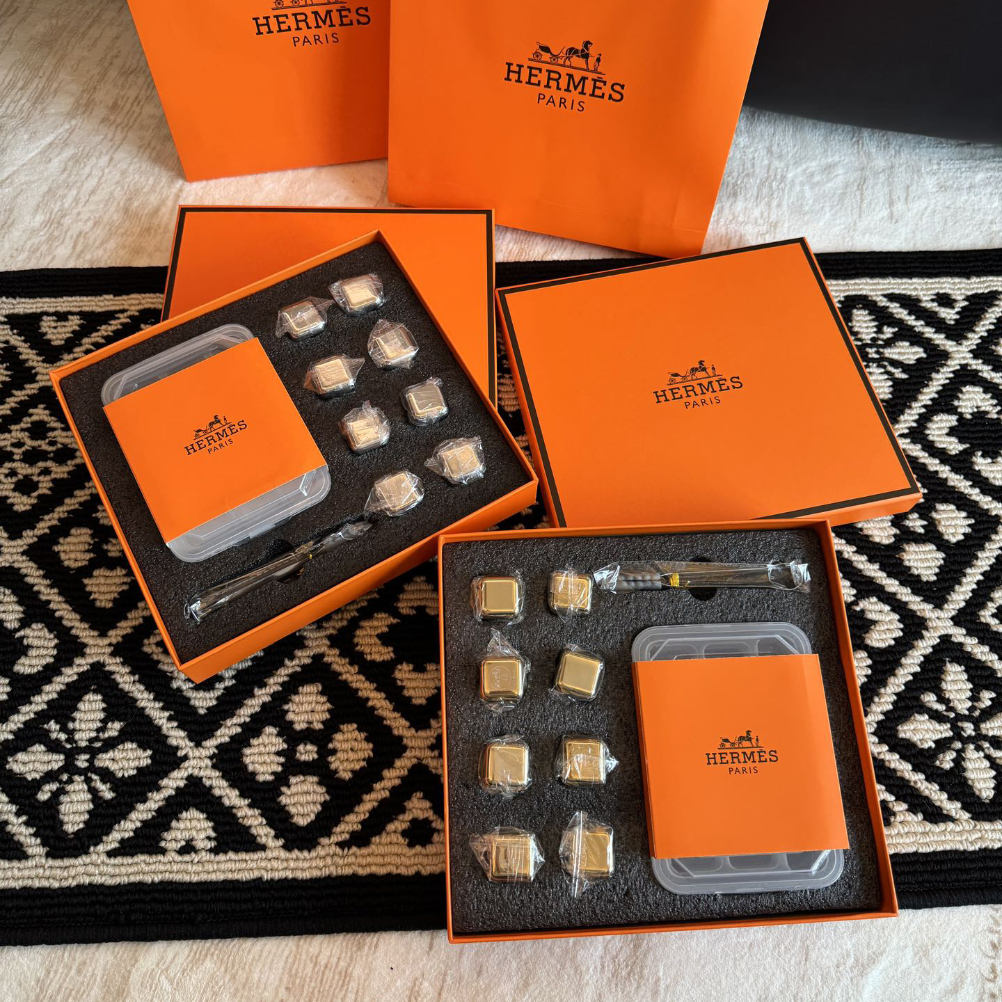 NIGO Hermes Monogrammed Solid Color Stainless Steel Ice Cube Gift Set #nigo75629