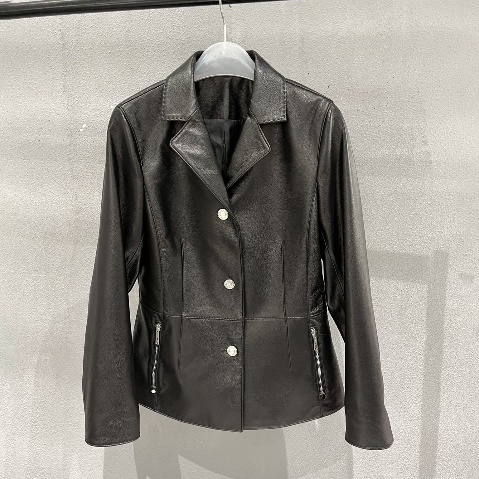 NIGO Hermes Women's Spring And Autumn Solid Color Lychee Grain Sheepskin V-neck Single Breasted Slim Blazer Jacket #nigo75637