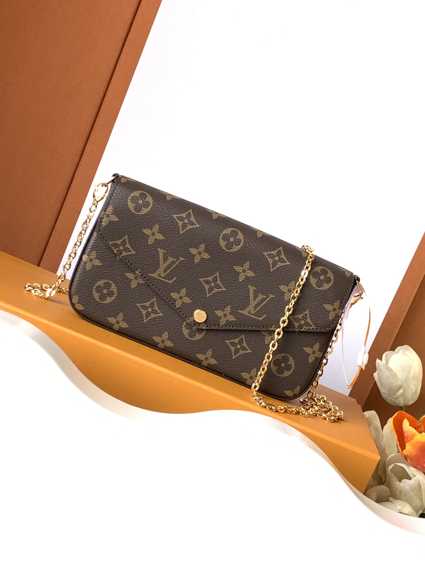 NIGO Pochette Félicie Louis Vuitton Women's Pochette Accessoires Handbag Logo Full Printed Solid Color Cowhide Casual Shoulder Bag Bags #nigo75759