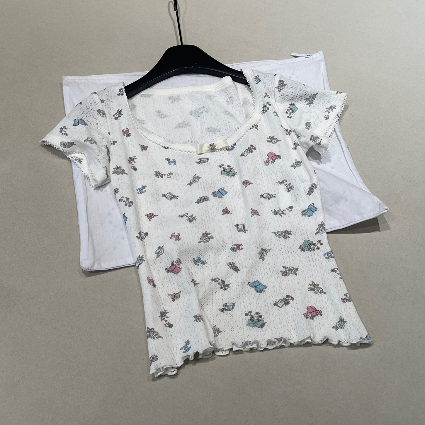 NIGO Chanel Women‘s Summer Floral Pattern Printing Solid Color Round Neck Short Sleeve T-Shirt Long Sleeve T-Shirt Two Piece Set #nigo75783