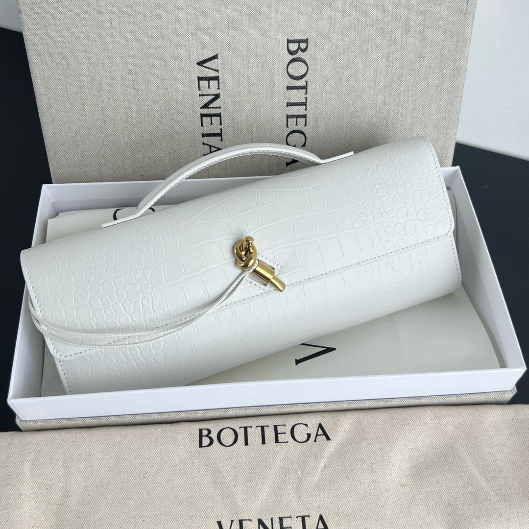 NIGO Bottega Veneta Andiamo Women's Solid Color Crocodile Leather Clutch Bag With Metal Clip Closure Bags #nigo75797