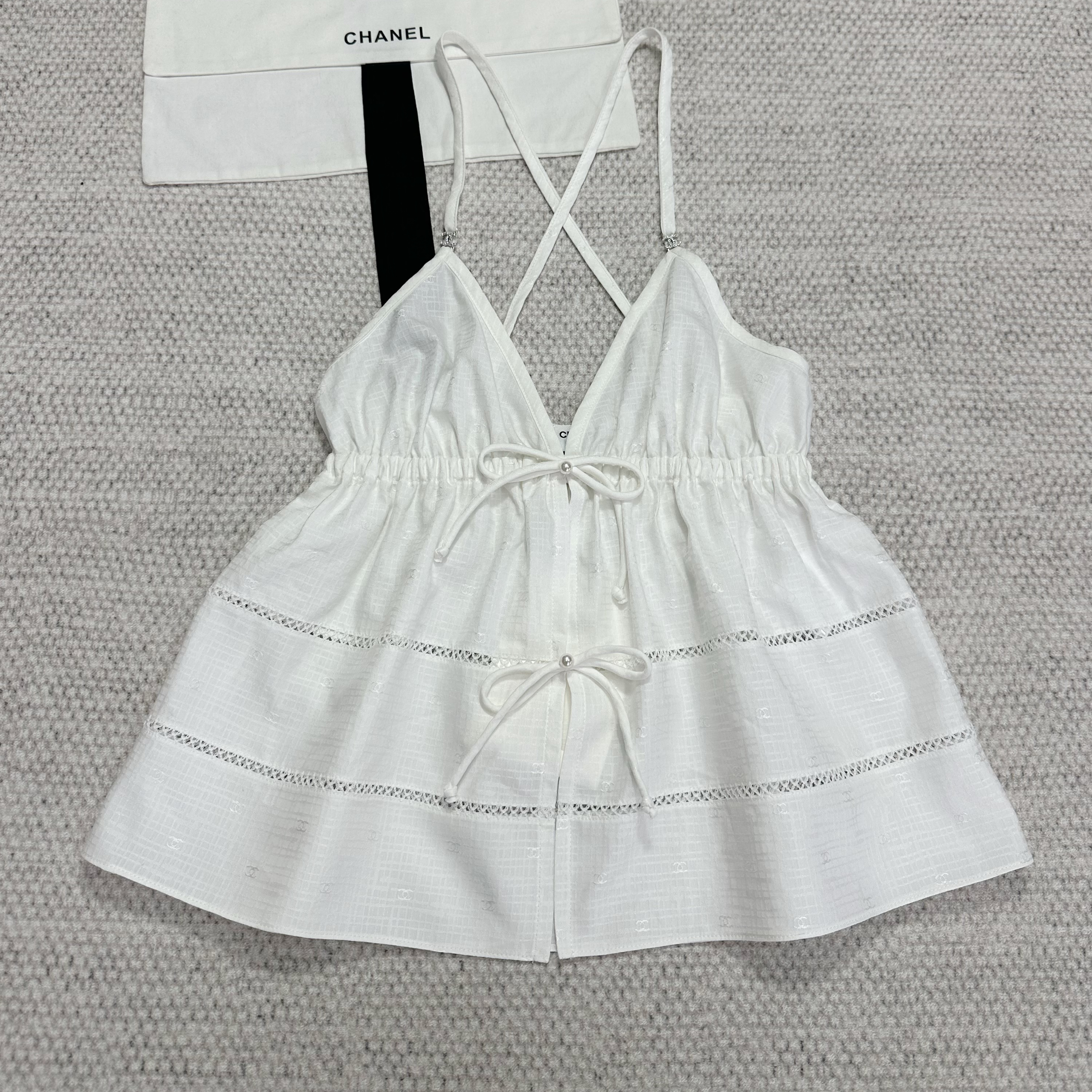 NIGO Chanel Women's Logo Jacquard Hollowed Out Solid Color Silk Cotton Summer Sleeveless Lace-Up Camisole Top Vest Ngvp #nigo1359