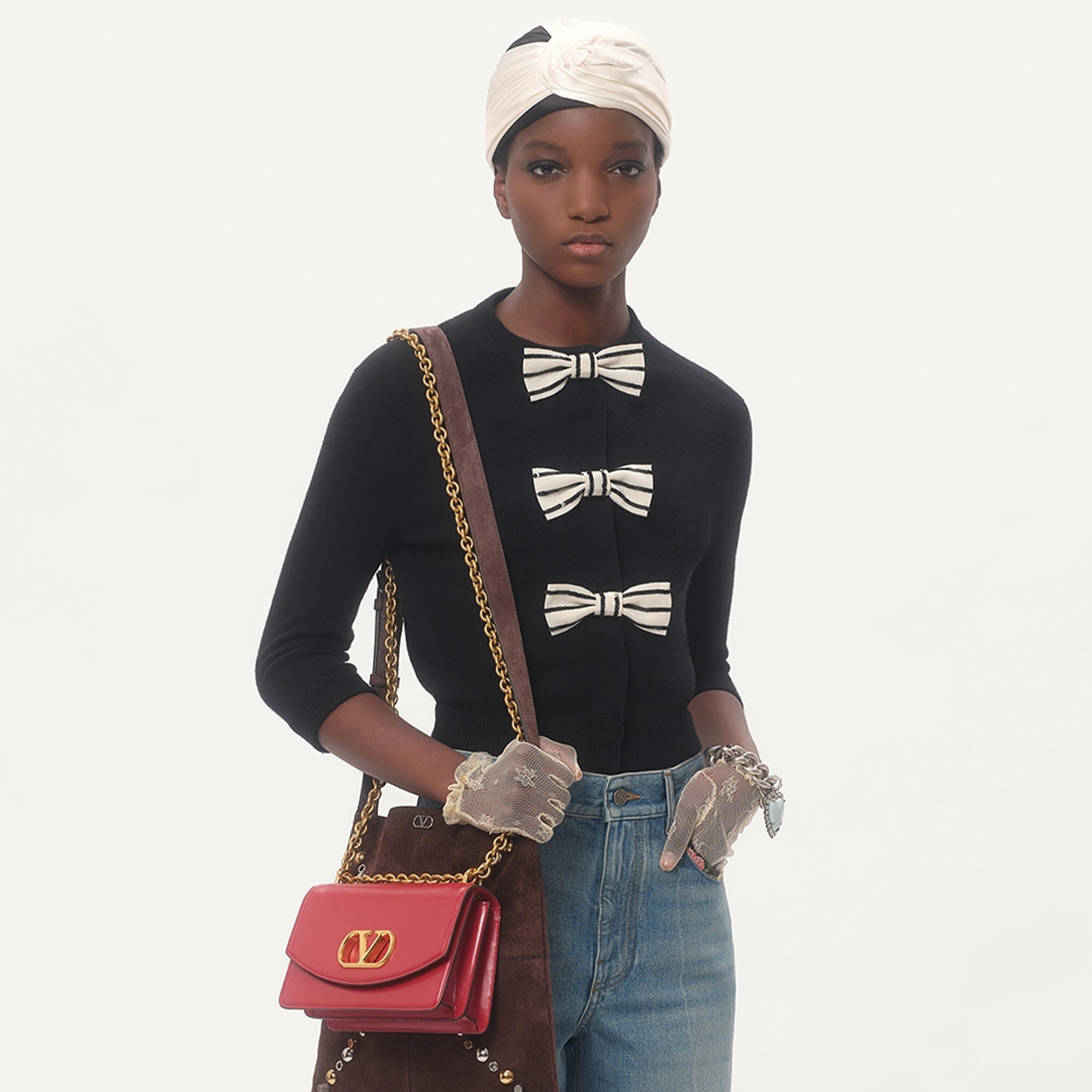 NIGO Valentino Women's Embroidery Bow Cardigan Black Wool Knit Medium Sleeve Round Neck Temperament Elegant Casual Top T-shirt Ngvp #nigo1339