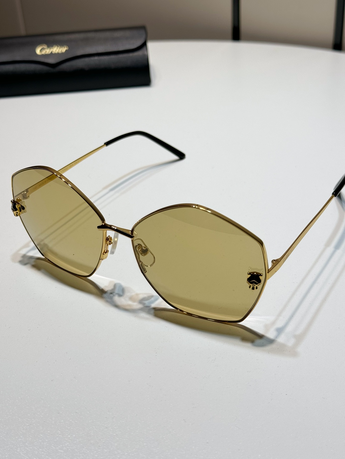 NIGO Cartier Women's Fashion Irregular Sunglasses Solid Color Logo Glasses Accessories #nigo76222