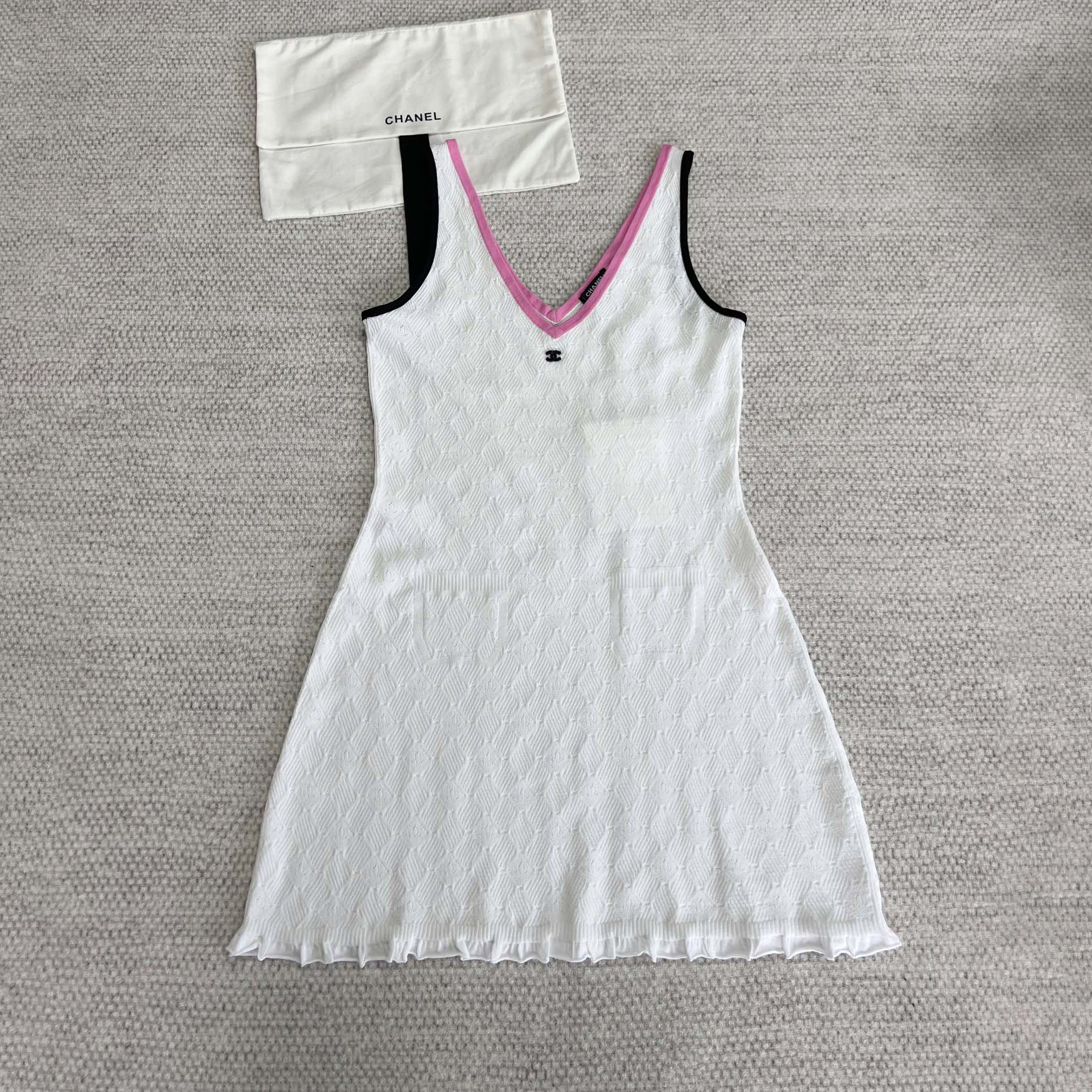 NIGO Chanel Women's Summer Solid Color V-Neck Waistband Sleeveless Halter Dresses #nigo76243