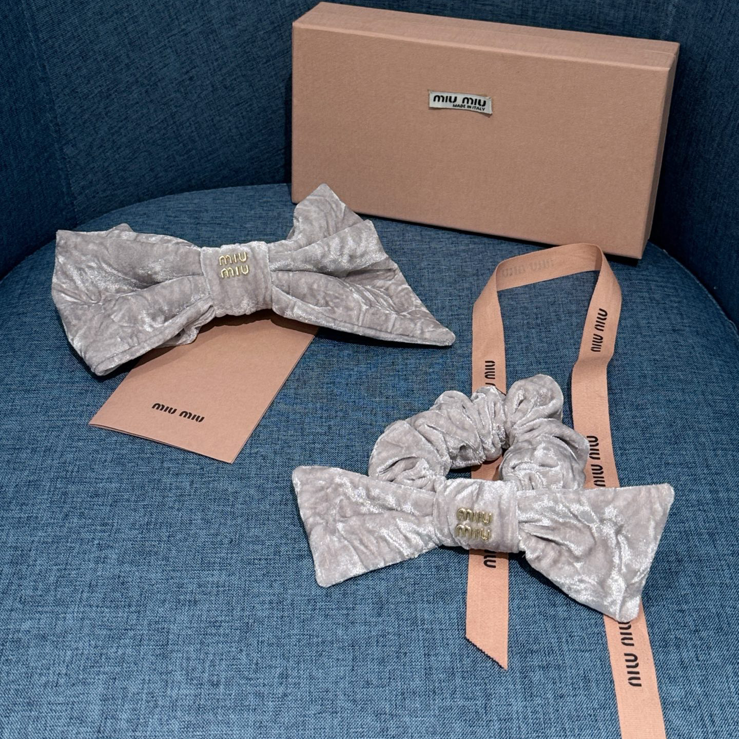 NIGO MiuMiu Women's Solid Color Bow Styling Hair Ring / Hair Rope (with box) Jewelry #nigo76275