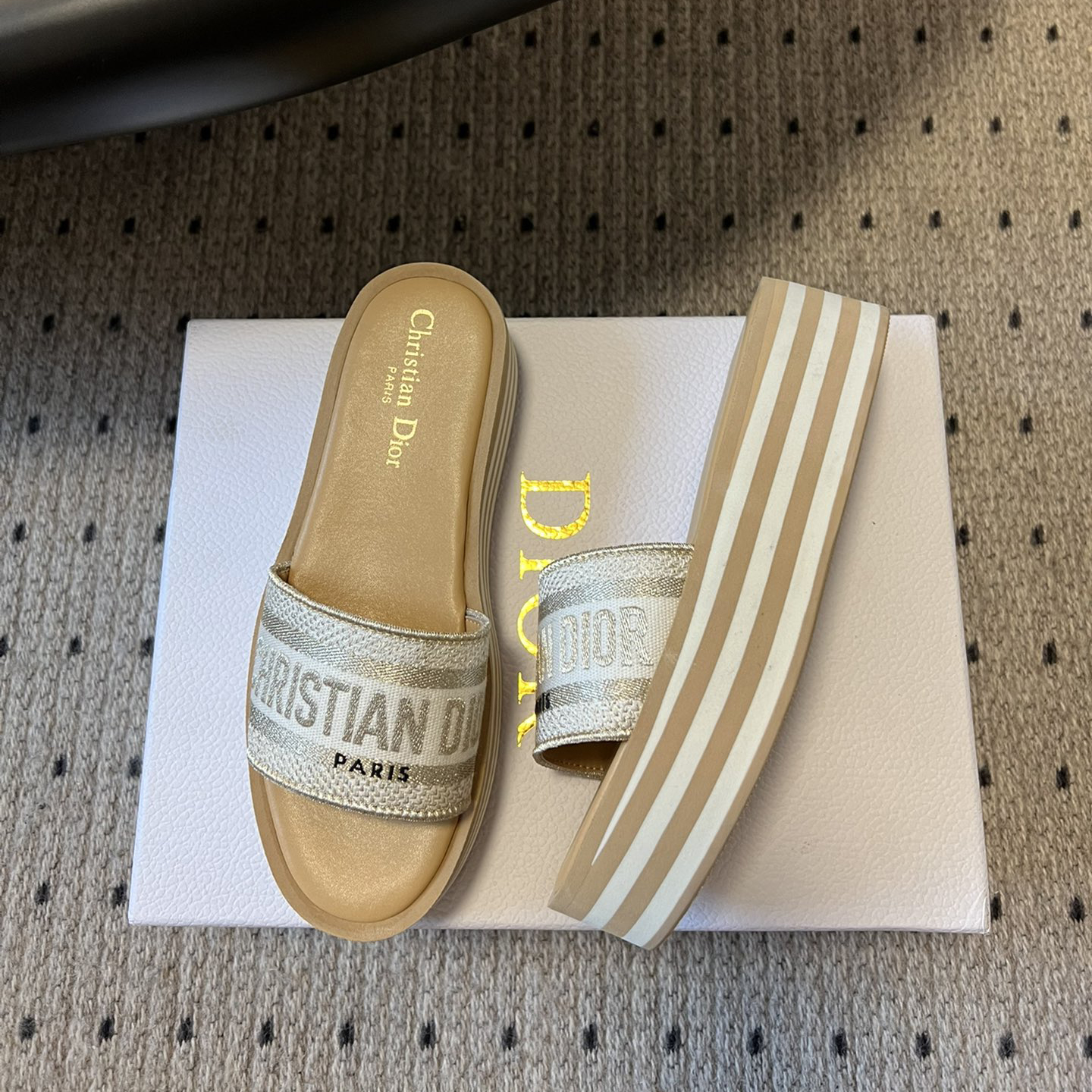 NIGO Dior Women's Alphabet Printed Round Head Colorblocking Thick Bottom One Slipper Sandals Shoes #nigo76299