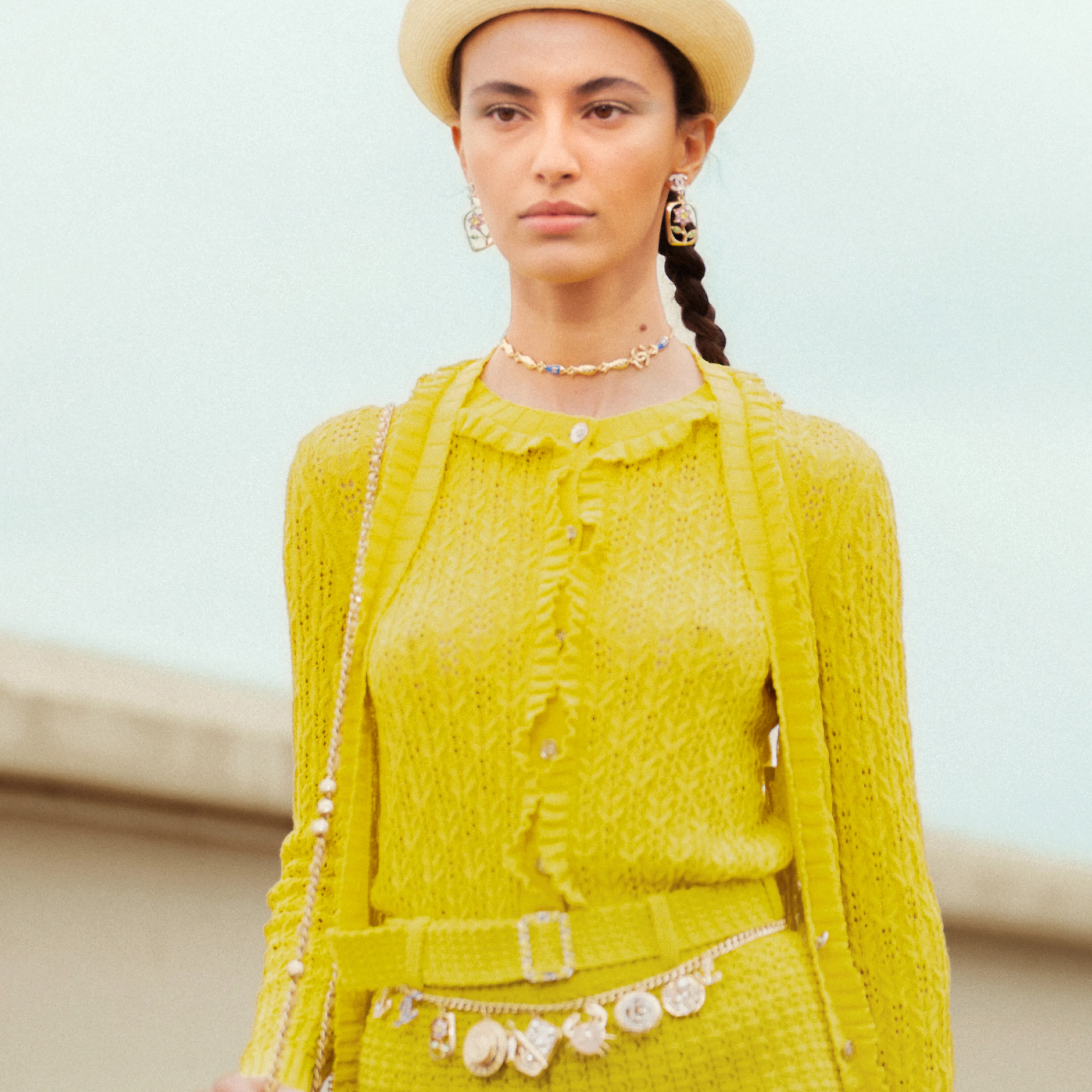 NIGO Chanel Women's Spring & Autumn Solid Color Lace Single Breasted Cotton Sleeveless Knitted Tank Top Vest Ngvp #nigo1428