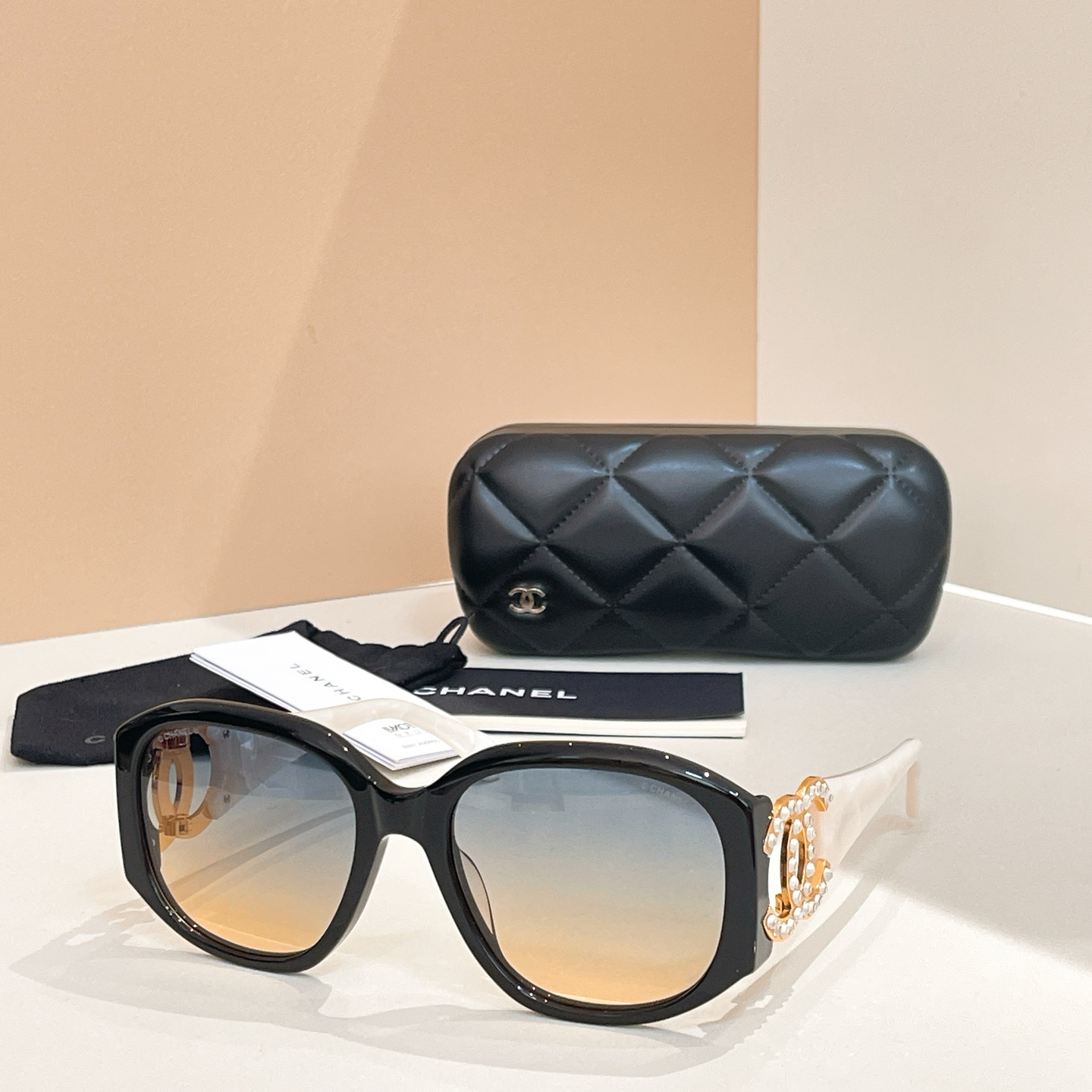 NIGO Chanel Women's Solid Colour Hollow Out Design Legs Irregular Shape Sunglasses Eyeglasses Glasses #nigo76762