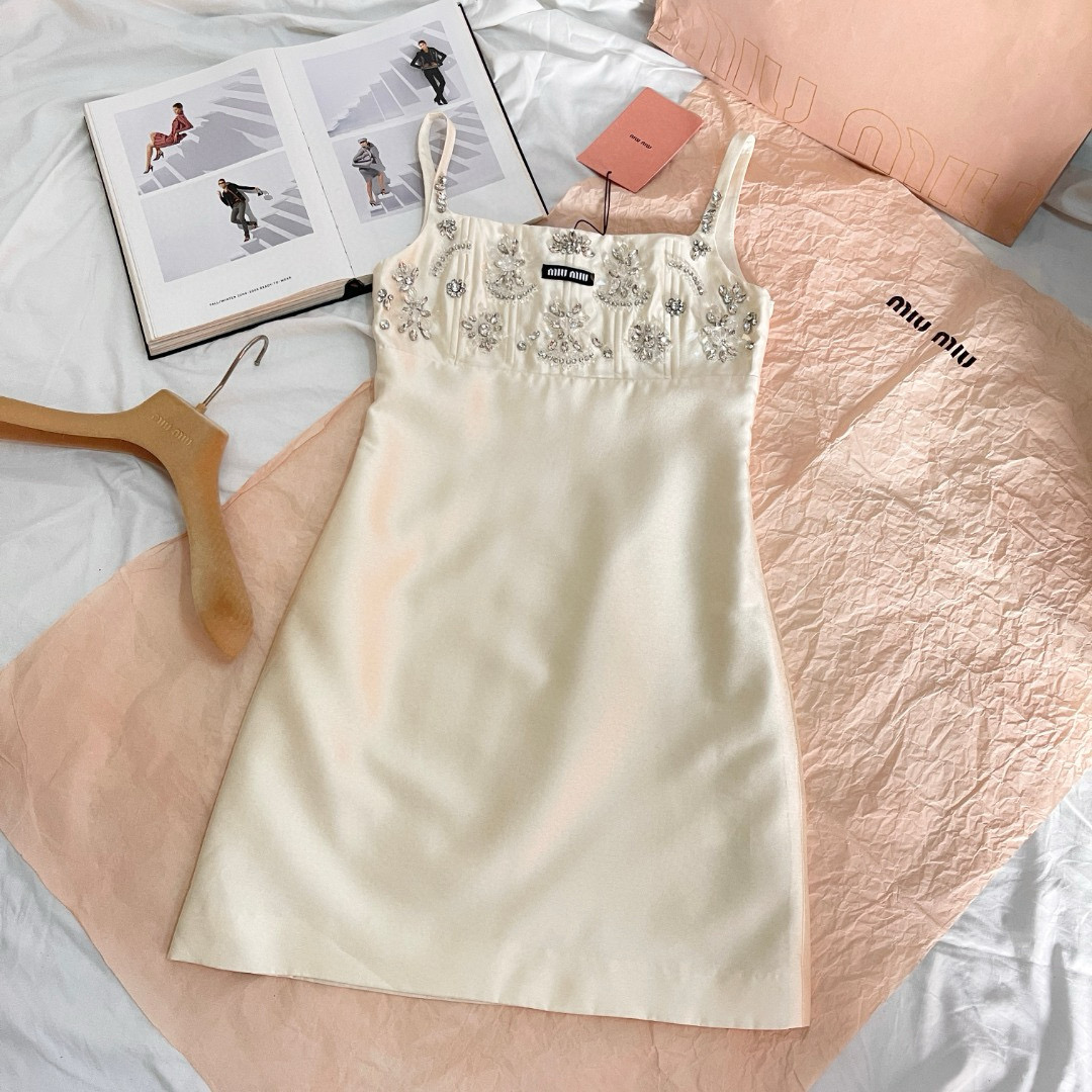 NIGO MiuMiu Women's Summer Beaded Rhinestone Embellished Halter Dresses #nigo76793