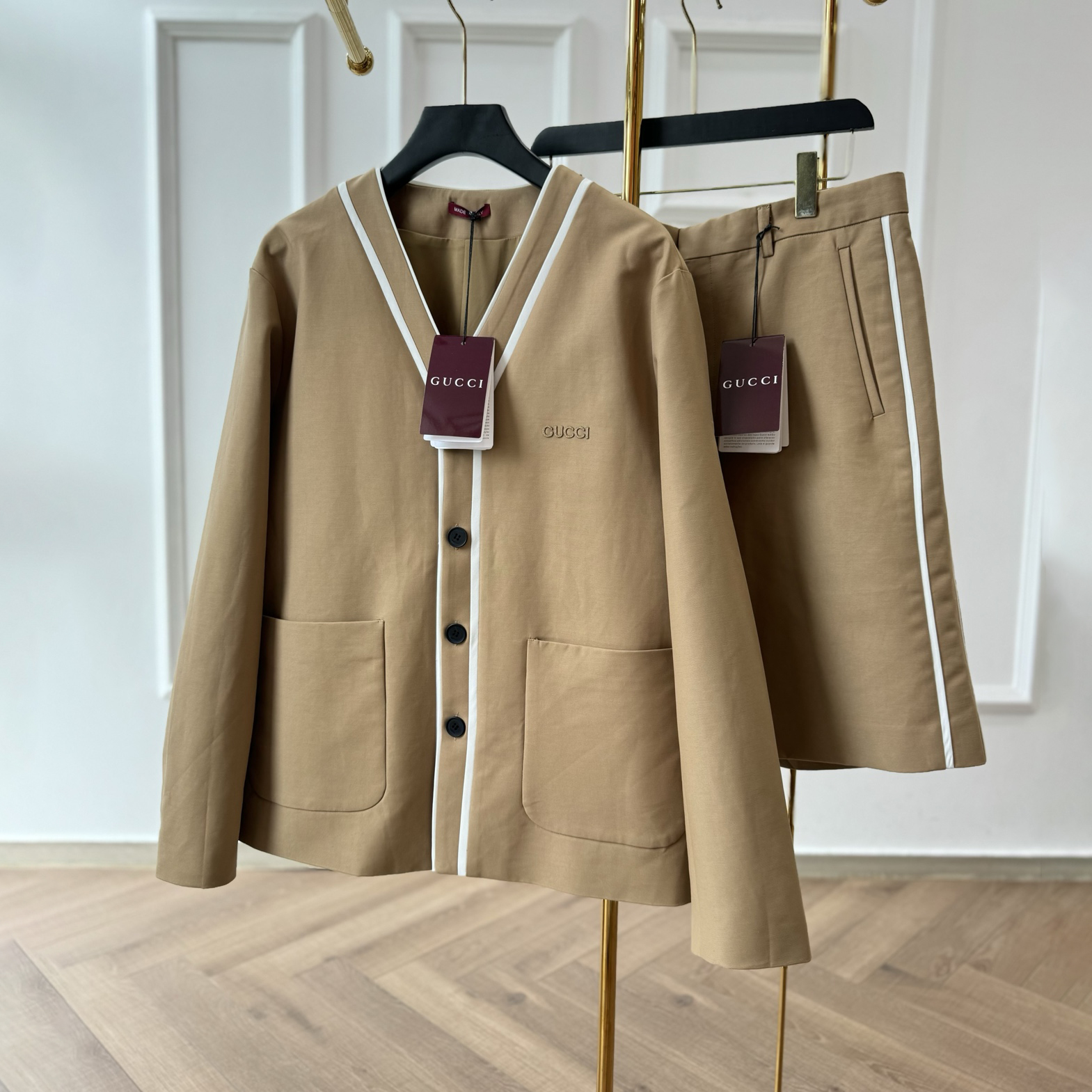 NIGO Gucci Women's Spring And Summer Solid Colour V-neck Single Breasted Long Sleeved Jacket Casual Shorts Suit Set #nigo76811