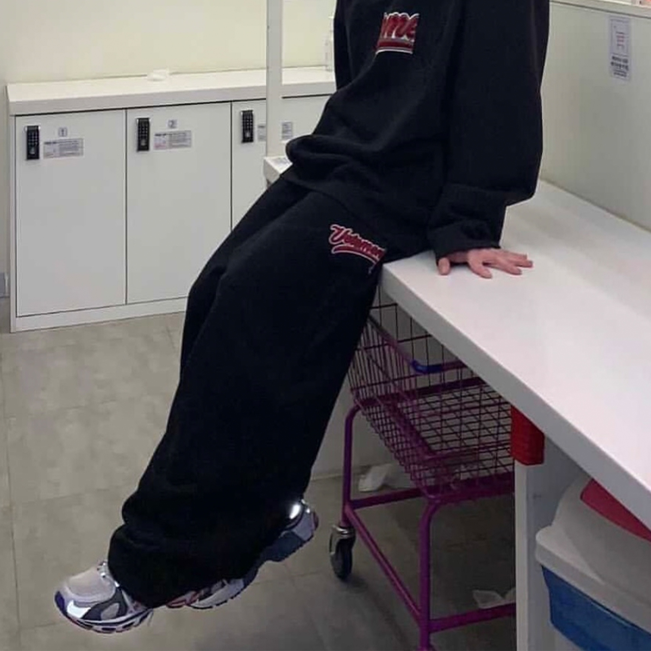 NIGO Vetements Men's Spring Autumn Embroidered Letter Logo Black Sweatshirt Fashion High Street Casual Drawstring Elastic Waist Pants Ngvp #nigo1636