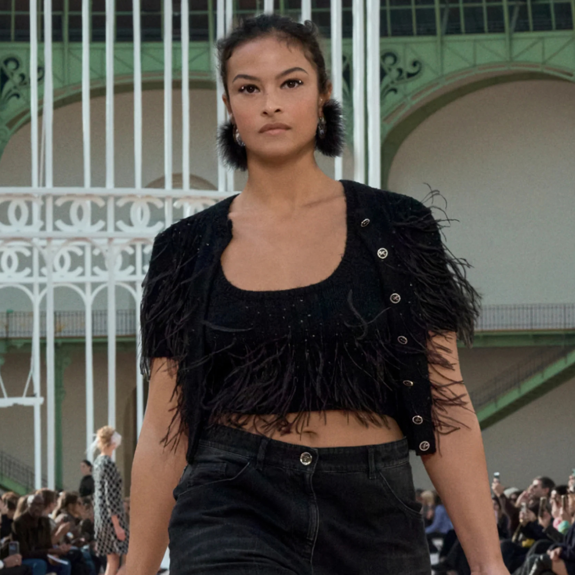 NIGO Chanel Women's Spring And Summer Feather Tassel Knitted Cardigan Top Fashion Elegant Single-breasted Round Neck Blouse Ngvp #nigo1718