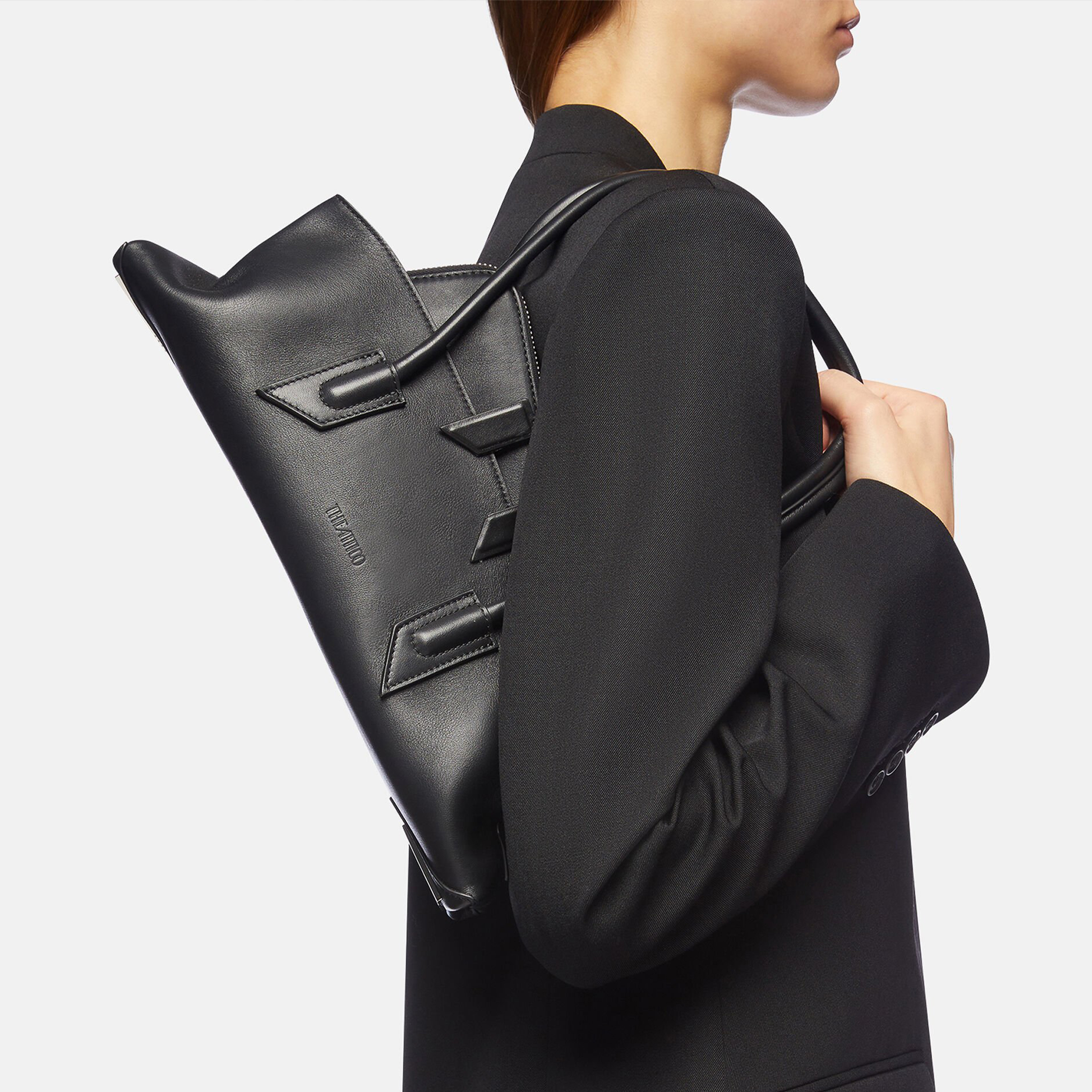 NIGO The Attico ''la Passeggiata Small'' Black Top Handle Women's Spring And Summer Fashion Shaped Clutch Bag Underarm Bag Fashion Design Modern Bags Ngvp #nigo1721