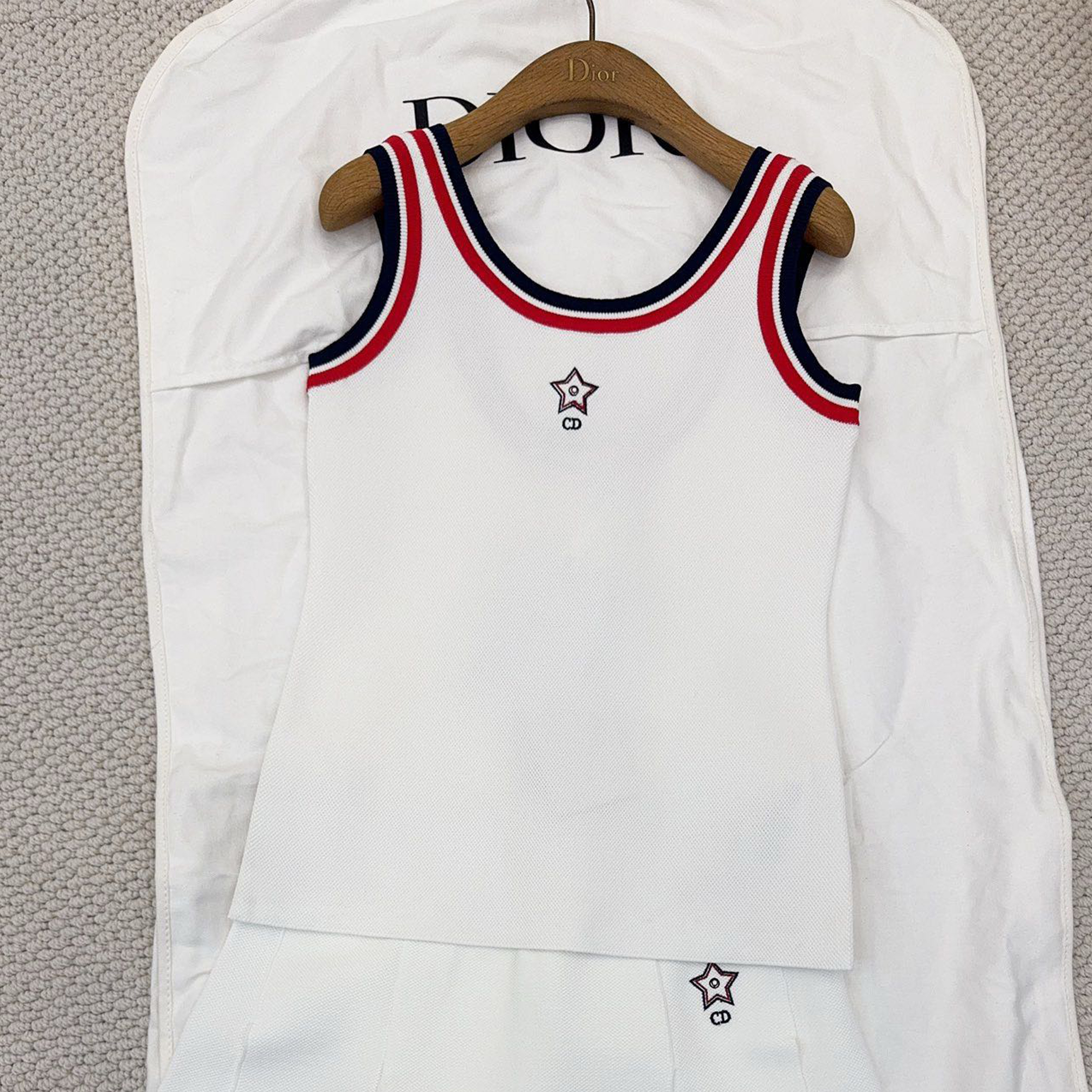 NIGO Dior Women's Spring And Summer New Vibe Tricolour Logo Vest Pleated Knit Half Skirt Fashion Elegant Temperament Set Suit #nigo81362