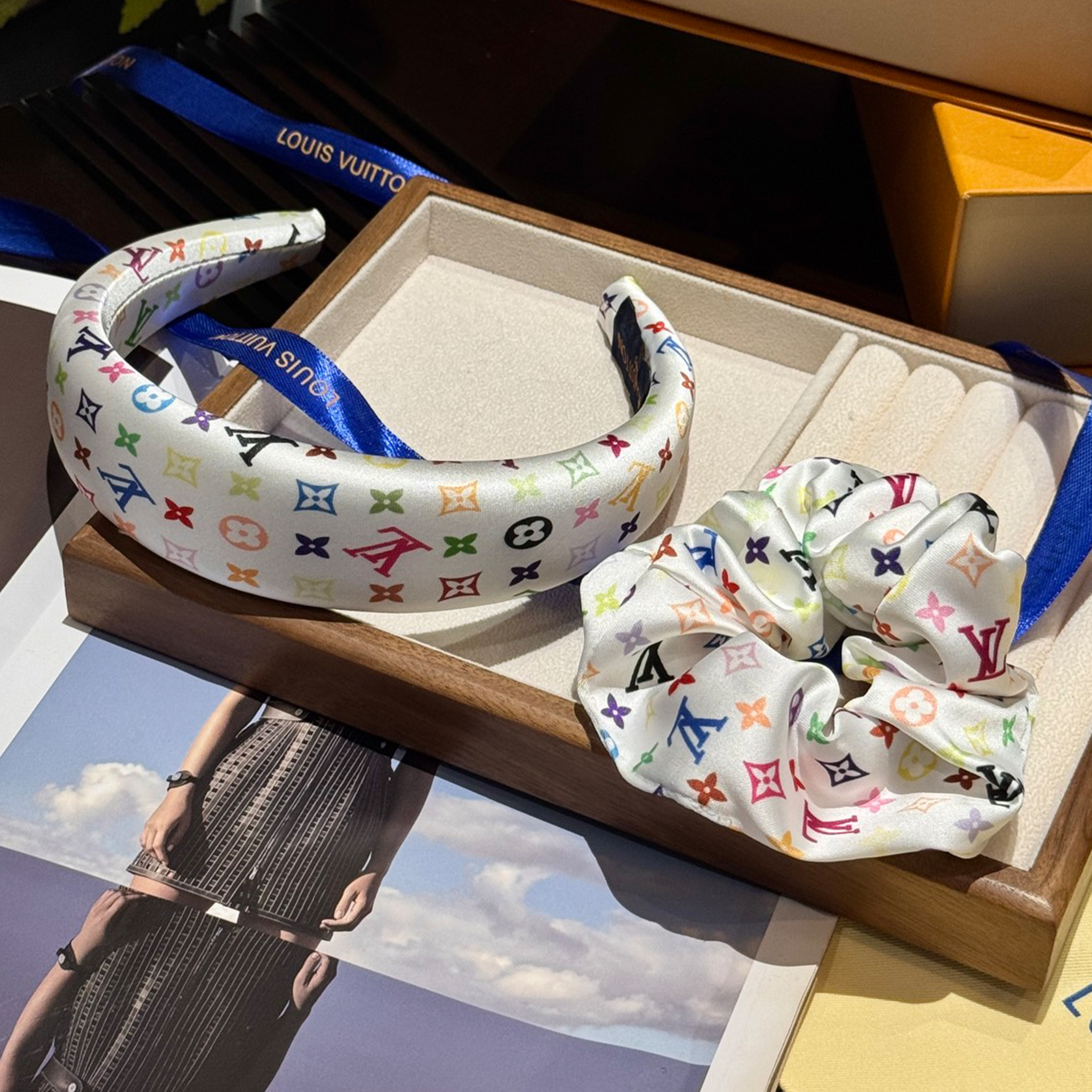 NIGO Louis Vuitton Monogram Printed Hair Bands White Tri-colour Women's Fashion Temperament Elegant Hair Bands Headwear Accessories #nigo81373