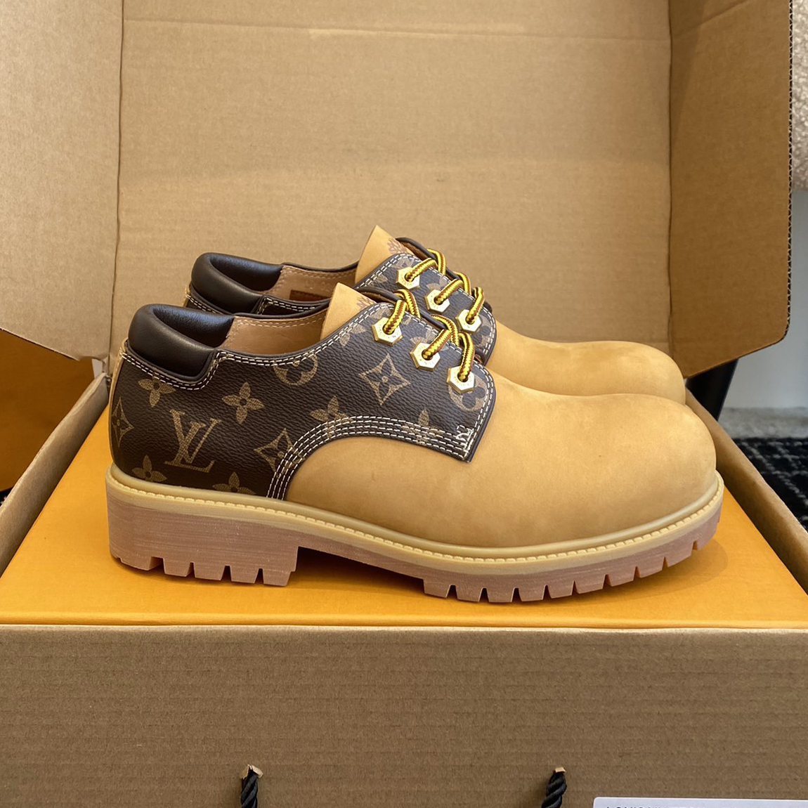 NIGO Louis Vuitton Men's Fall/Winter Suede Leather Round Toe Lace Up Low Top Loafers Shoes #nigo74658