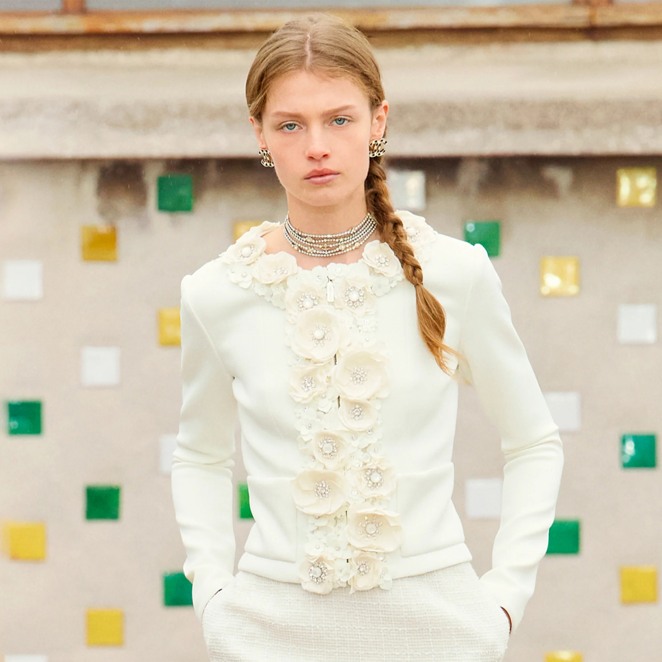 NIGO Chanel  Women's Beige Camellia Diamonds Cotton Jacket Spring Festival Holiday Collection Fashion Romantic Coat Ngvp #nigo1726