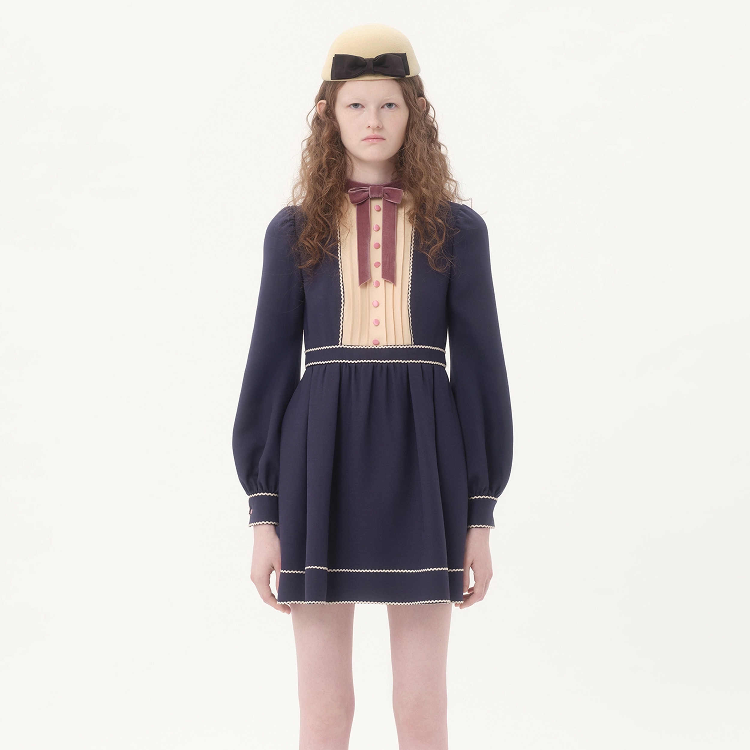 NIGO Valentino Women's Crepe Couture Velvet Colorblocking Round Neck Short Silk Wool Dress For Spring And Autumn Ngvp #nigo1832