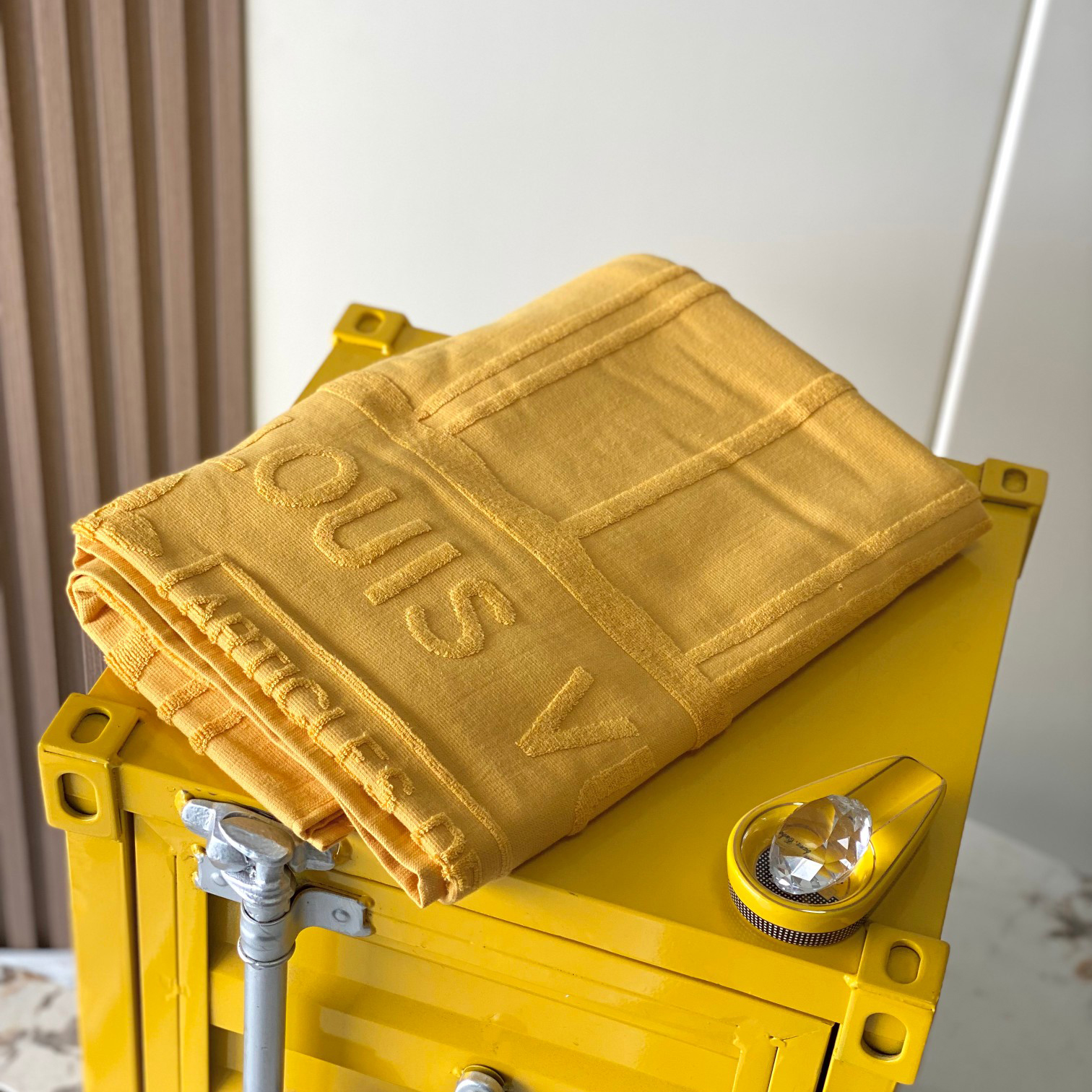 NIGO Louis Vuitton Men's And Women's Solid Color Letter Pattern Printed Solid Color Beach Towel #nigo77523