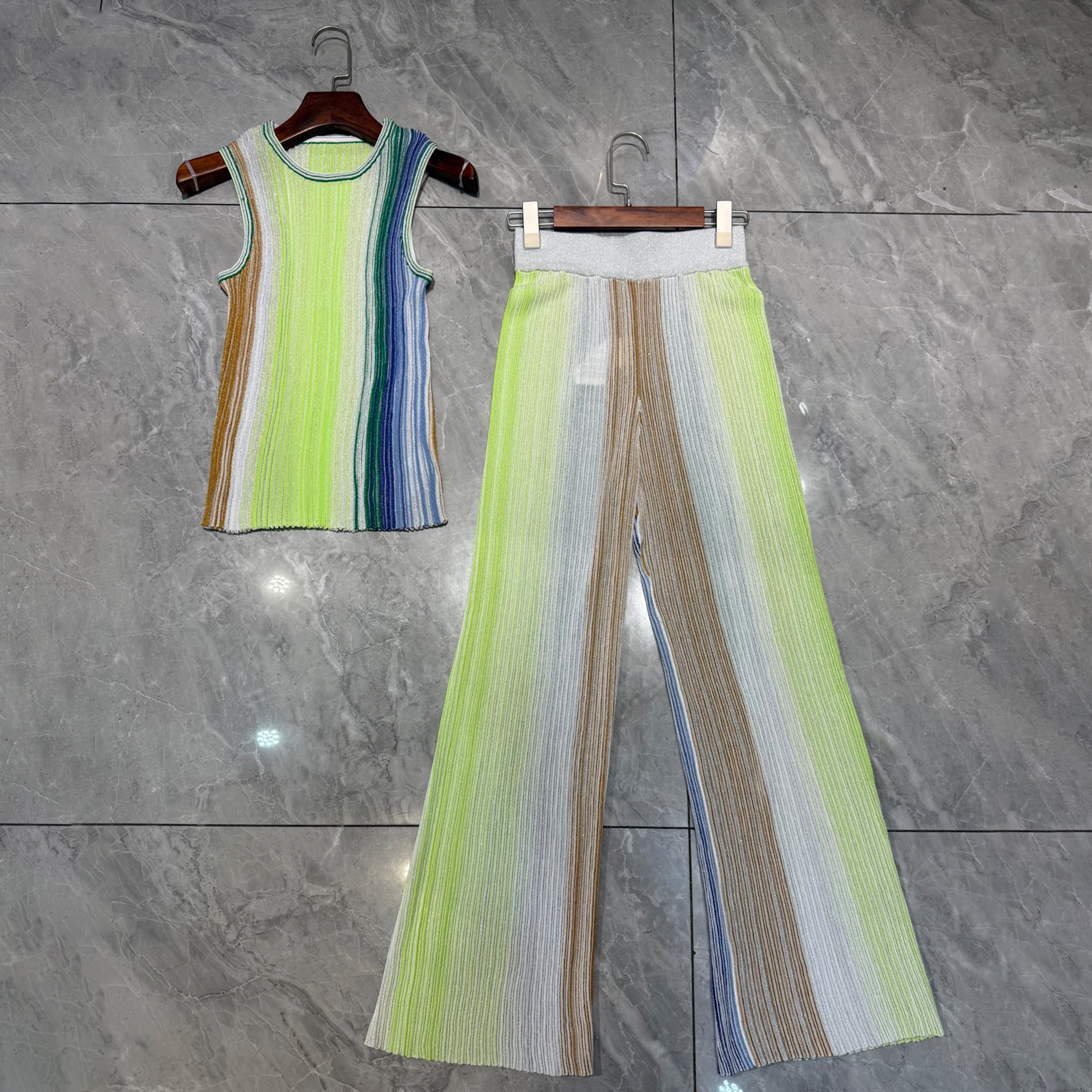 NIGO Missoni Women's Spring And Summer Fashion Elegant Colorful Striped Golden Silk Knit Clashing Sleeveless Vest T-shirt Casual Pants Set Suit Ngvp #nigo1758
