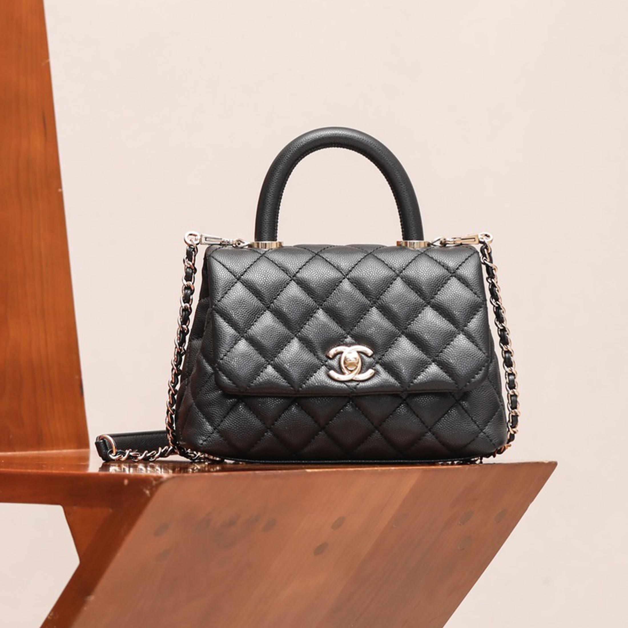 NIGO Chanel COCO Handle 16 Classic Logo Black Gold Leather Caviar Chain Shoulder Crossbody Mini Small Medium Women's Spring Summer Black Bag Bags #nigo81386