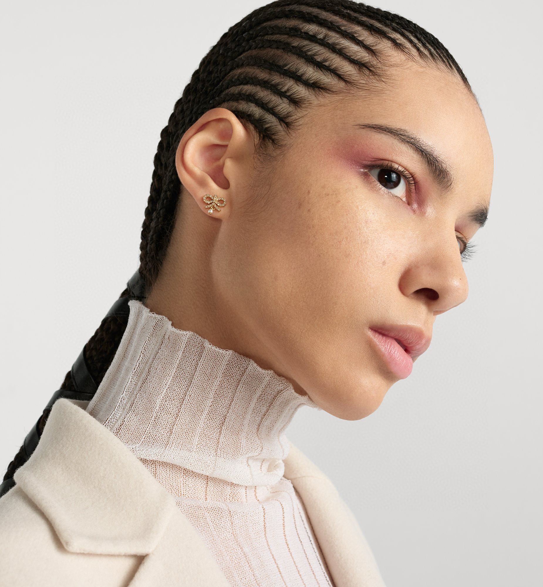 NIGO Le Nœud de Women's Openwork Design Crystal-Embellished Butterfly Stud Earrings Jewelry Accessories #nigo77641