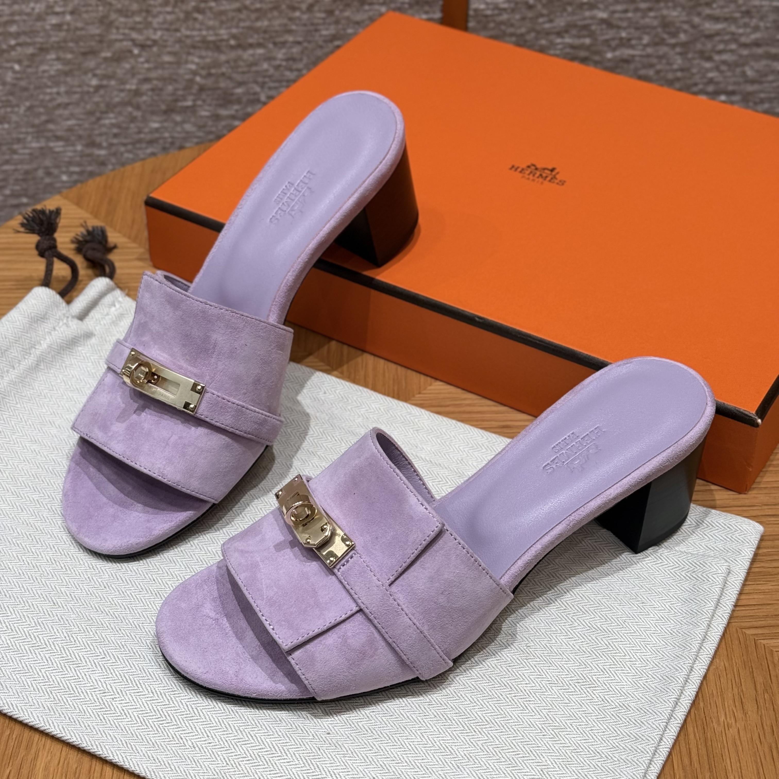 NIGO Hermes Gigi 50 Women's Summer Solid Color Metal Buckle Round Toe Suede Leather High Heel Sandals Shoes #nigo77668