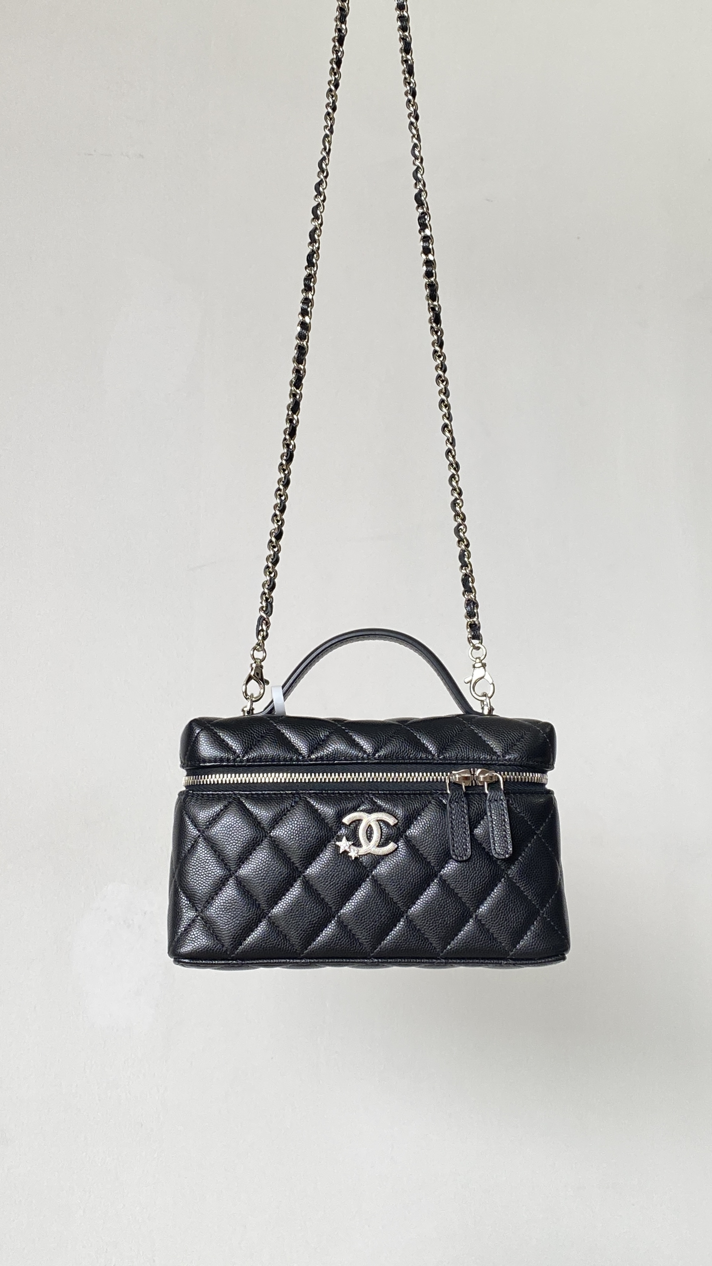 NIGO Chanel Women's Solid Color Rhinestone Star Logo Chain Calfskin Handbag Makeup Bag Bags #nigo77689