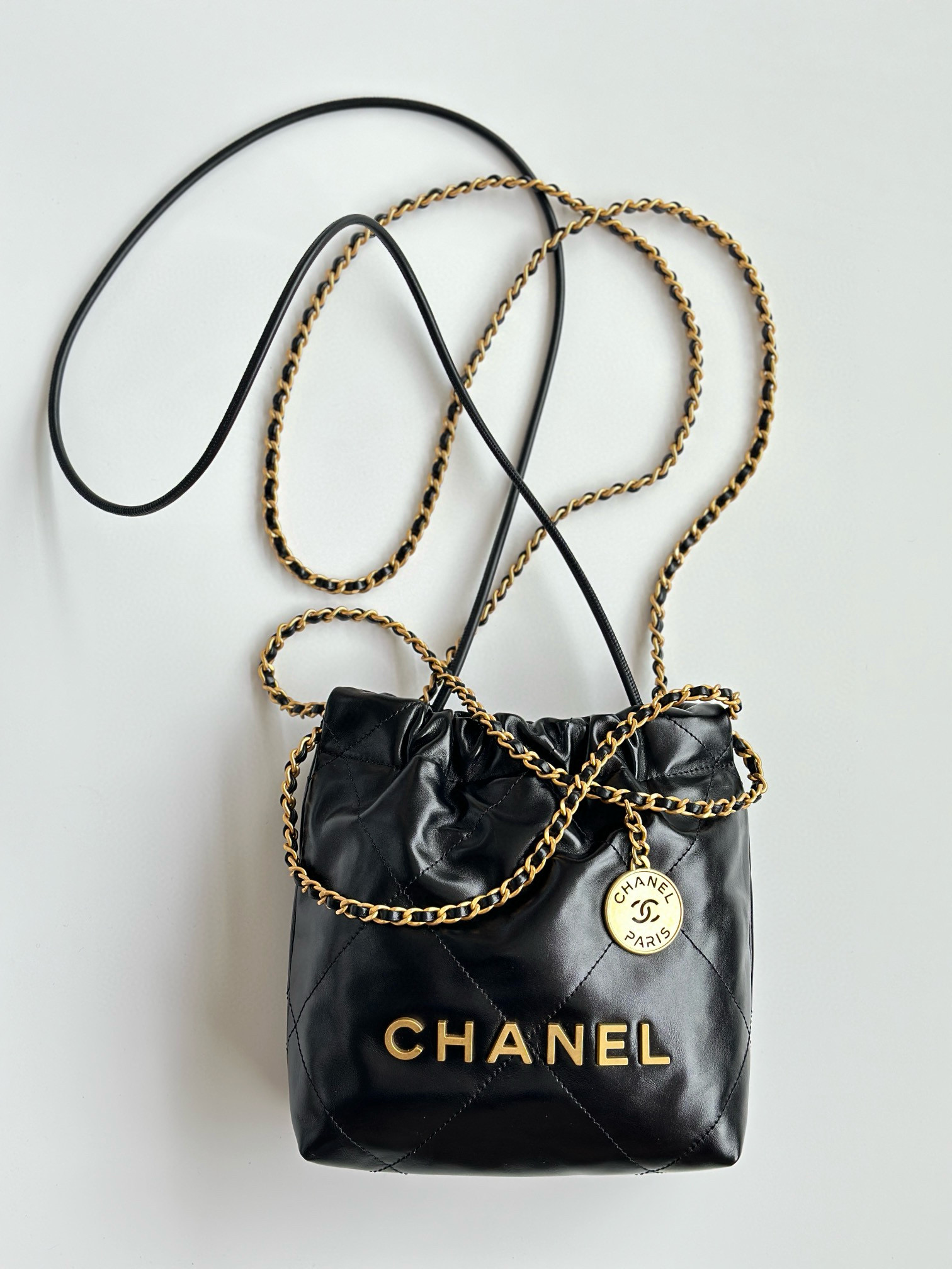 NIGO Chanel Women's Solid Color Logo Drawstring Closure Chain Shoulder Strap Glossy Calfskin Shoulder Crossbody Bag Bags #nigo77727