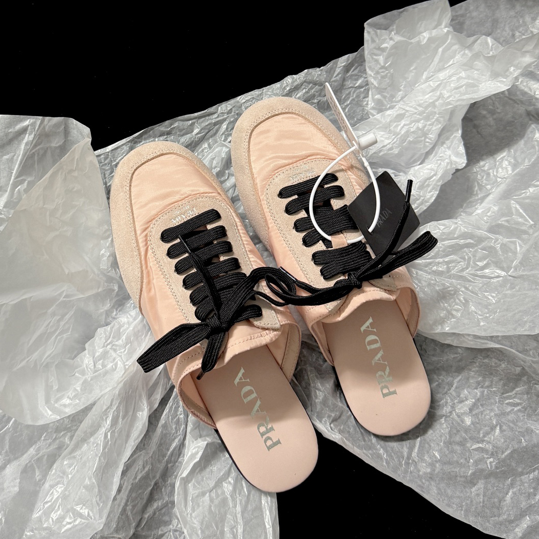 NIGO Prada Women's Solid-color Nylon Fabric And Suede Low-top Lace-up Training Shoes #nigo77761