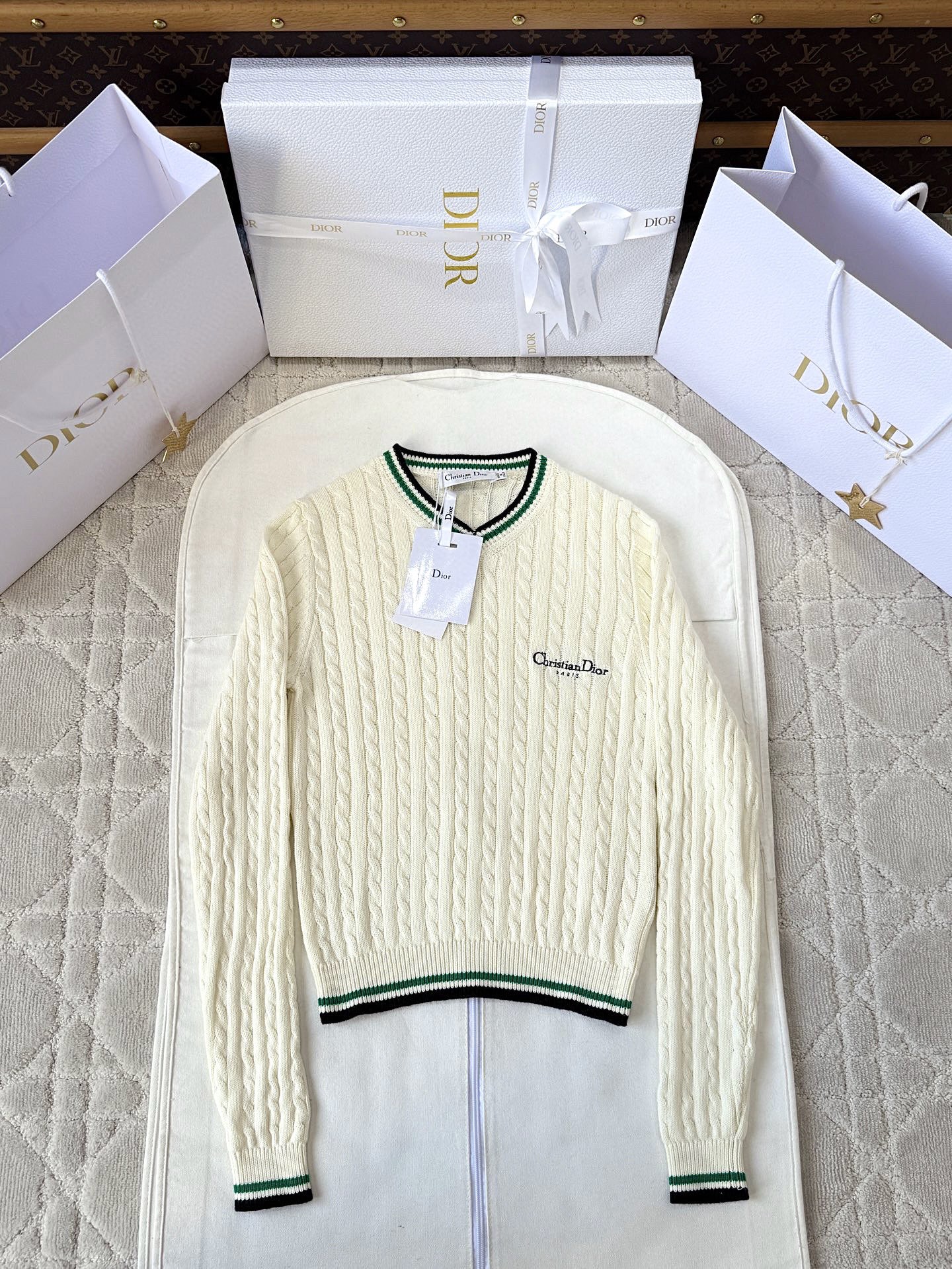 NIGO Dior Women's Spring/Summer Solid Color Striped V-Neck Long Sleeve Knitted Sweater #nigo77795