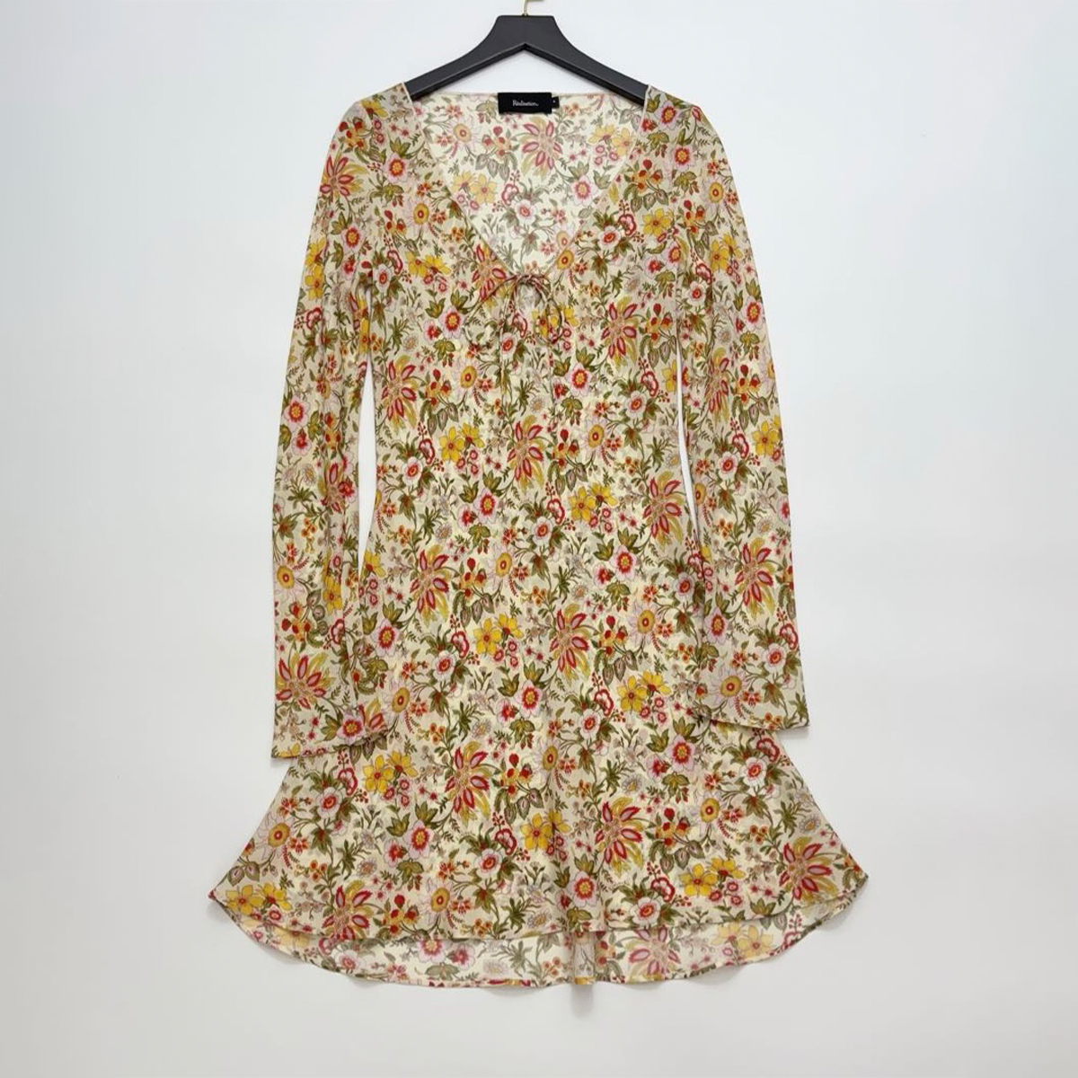 NIGO Realisation Par Women's 100% Silk Summer Vacation Style Beach Photo Deep V-neck Long-sleeved Sunscreen Short Floral Dress Temperament Elegant Dress Dresses Ngvp #nigo1968