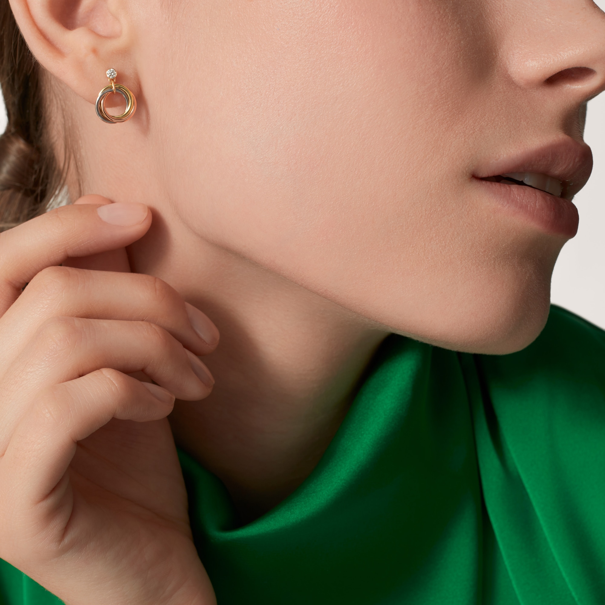 NIGO Cartier Women's Men's Simple Triple Ring Tri-Color Brilliant-Cut Diamonds Fashion Trinity Earrings V Gold Jewelry Accessories Ngvp #nigo1954