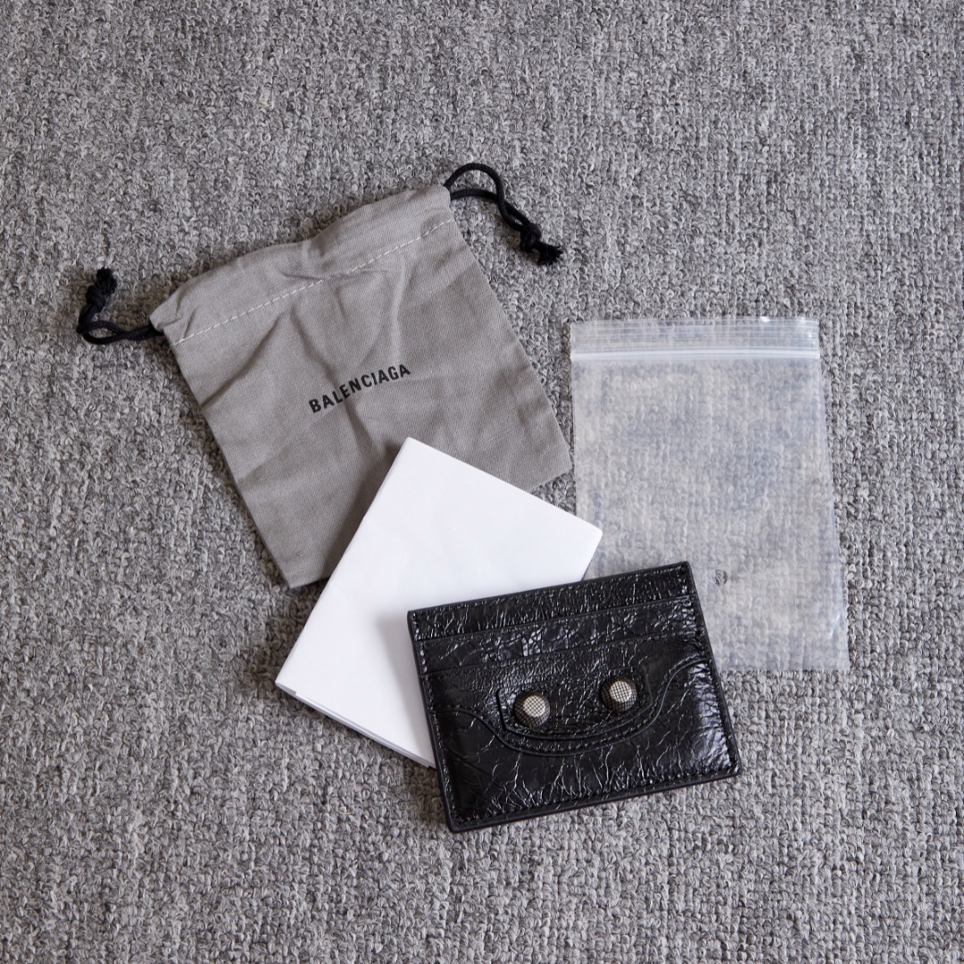 NIGO Balenciaga Le Cagole Distressed Silver Metal Accessory Logo Wallet Fine Grain Leather Card Holder Card Case Women's Black Bag Bags 764332210KR1000 Ngvp #nigo1995