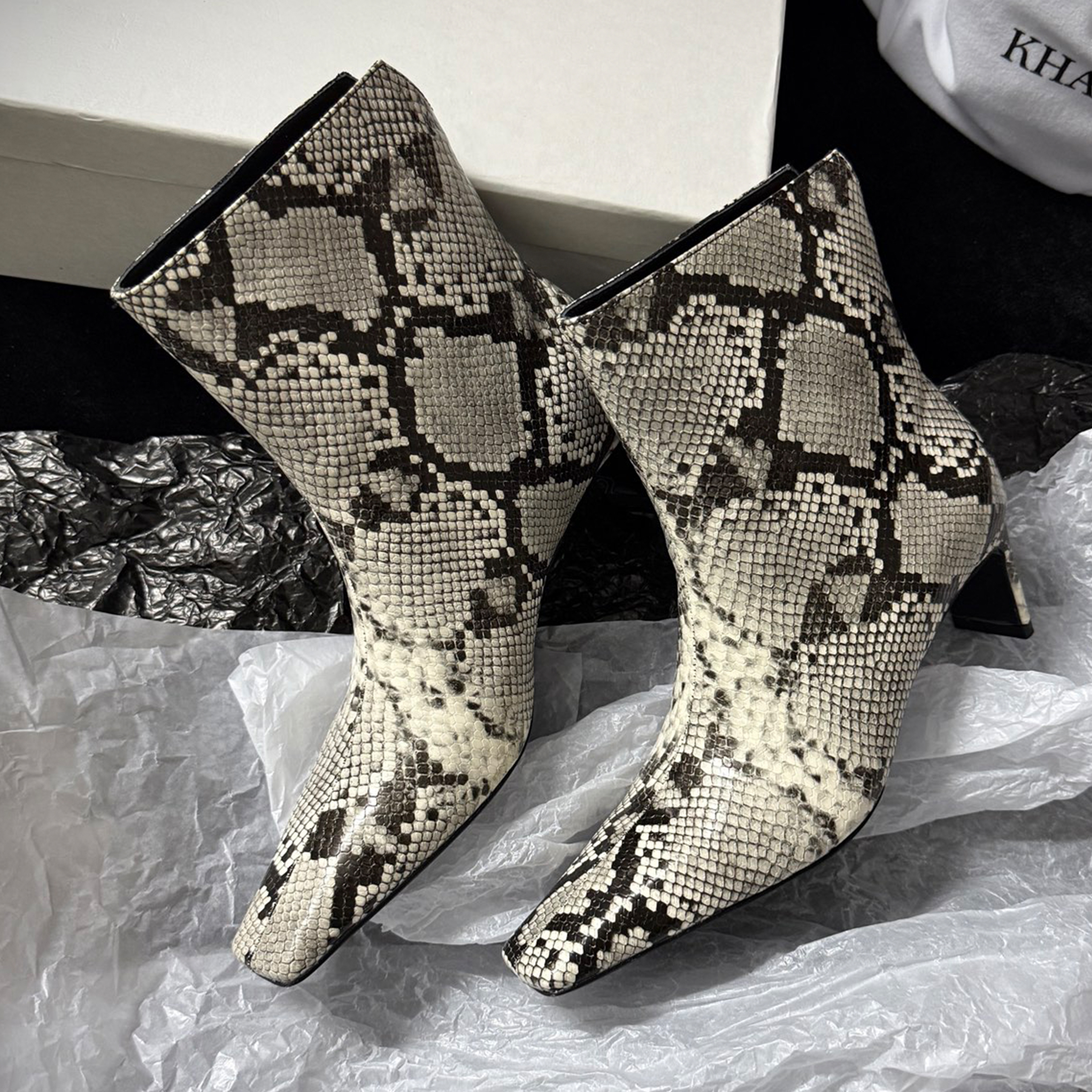 NIGO Khaite Ona Ankle Boot  Women's Fashionable Autumn/winter Mid-calf Boots Stylish Fashionable And Sexy Snake-print Short Shoes #nigo2171