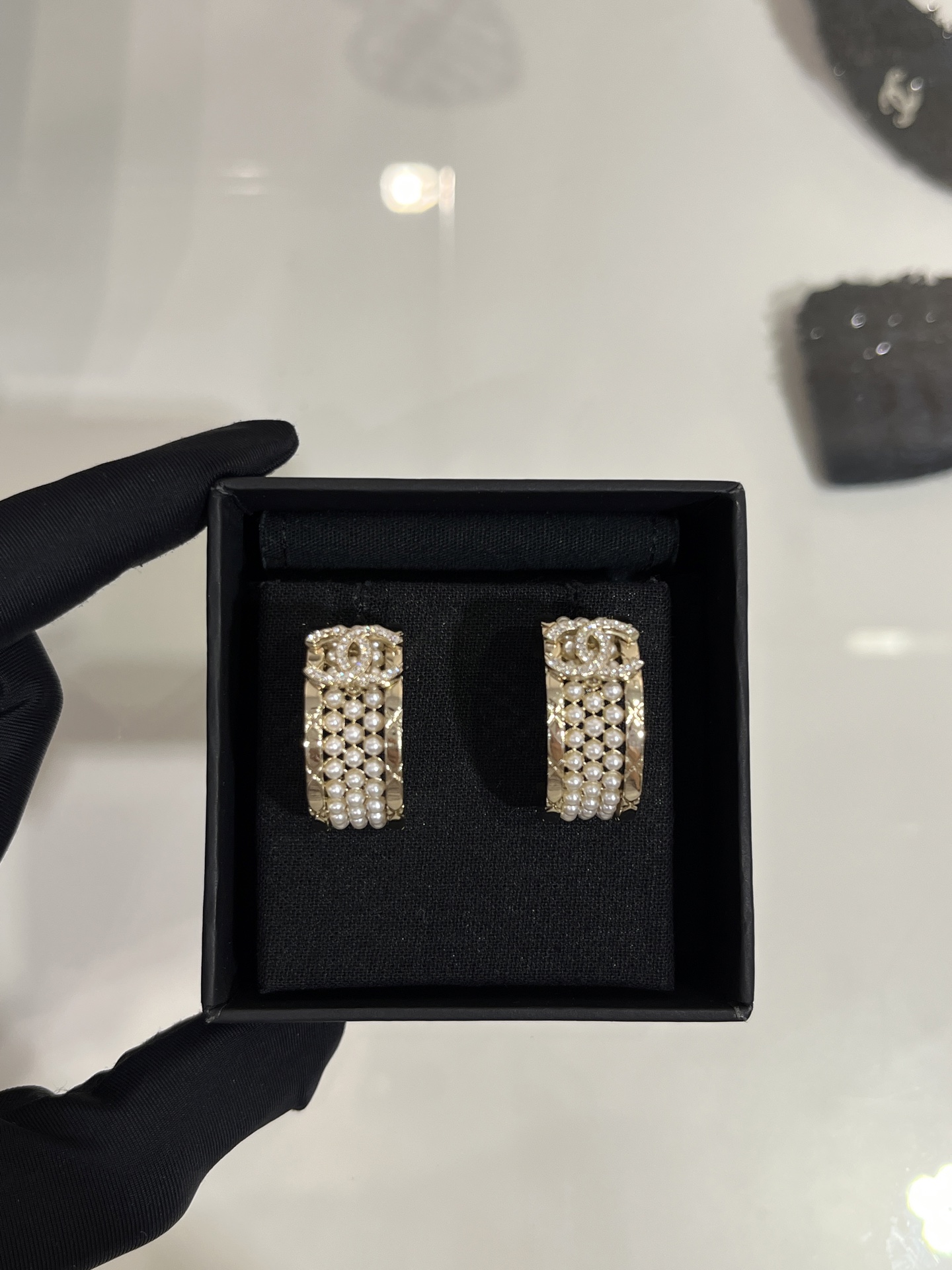 NIGO Chanel Women's Light Gold Double C Pearl Circle Earrings Jewelry Accessories #nigo77972