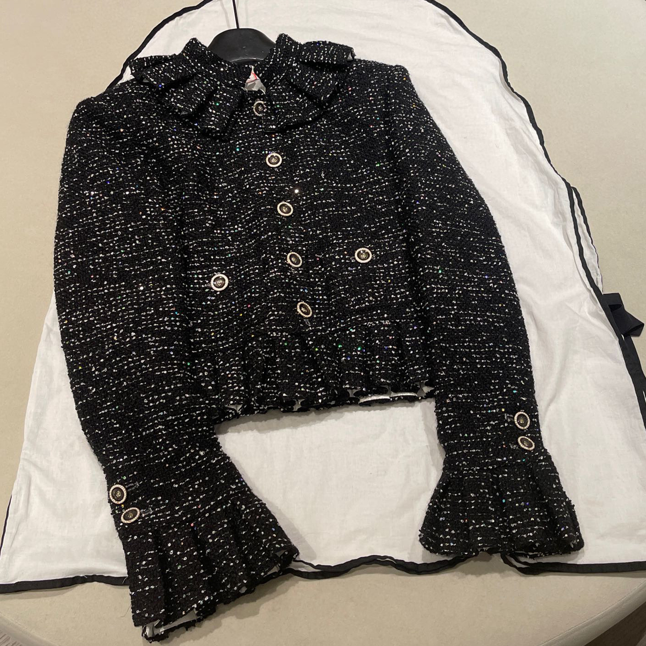 NIGO Chanel Women's Autumn/winter Black Shiny Tweed Single-breasted Jacket With Lace Collar Stylish Mini Skirt Suit Set Ngvp #nigo2172