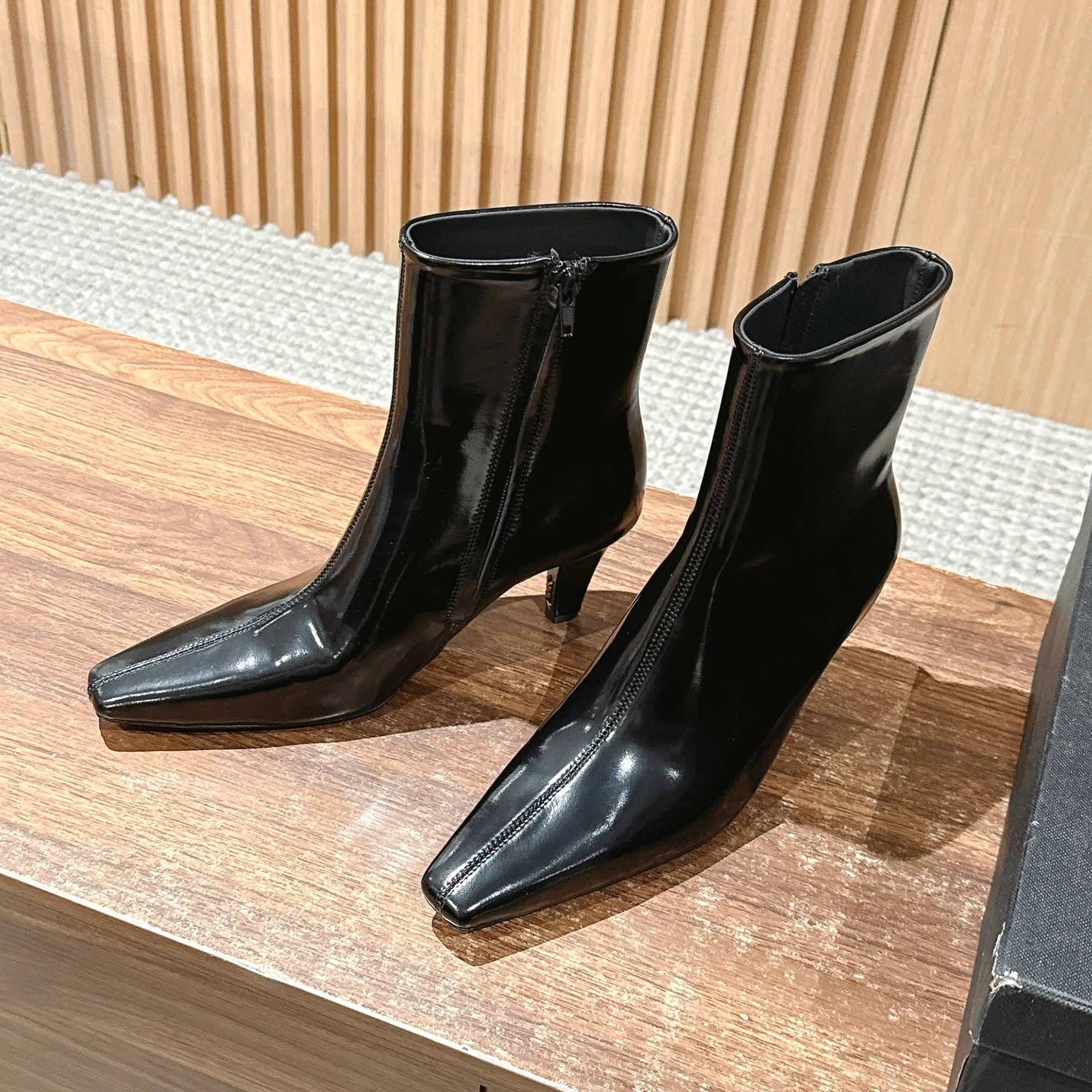 NIGO SAINT LAURENT Women's Pointed Cat Heel Long Short Red Black Boots Fashion Temperament Elegant Sexy Zipper Short Boots Shoes Ngvp #nigo2185