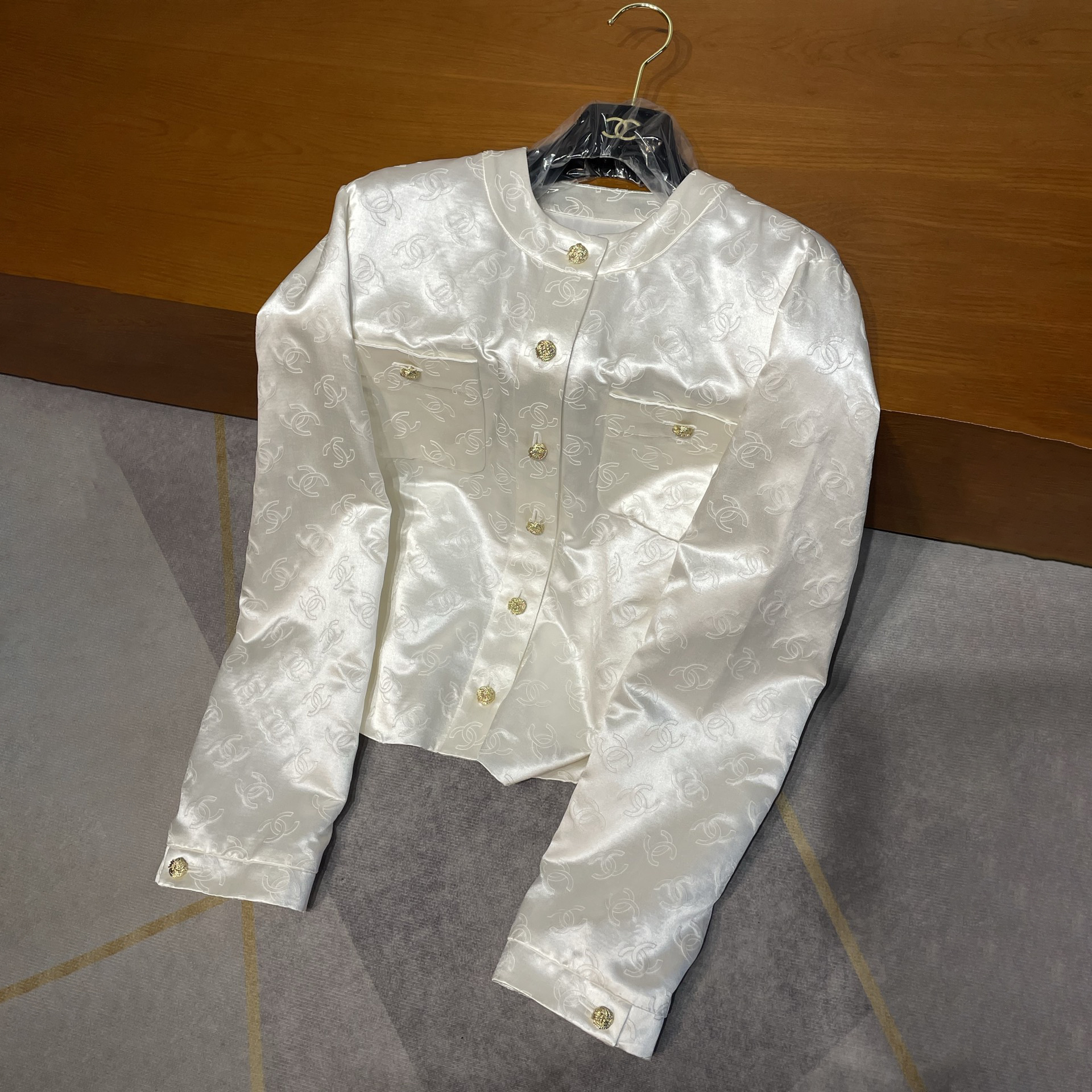 NIGO Chanel Women's Spring and Autumn Solid Color Logo Printed Single Breasted Silk Long Sleeve Jacket #nigo78133