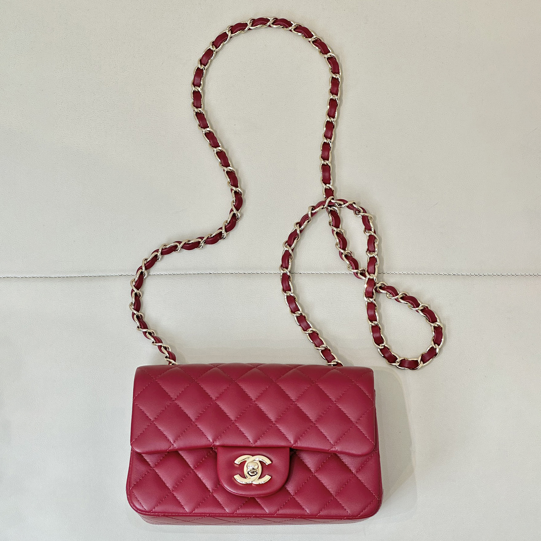 NIGO Chanel Women's Solid Color Classic Metal Chain Leather Flap Bag, Shoulder Bag Crossbody Bags #nigo78116