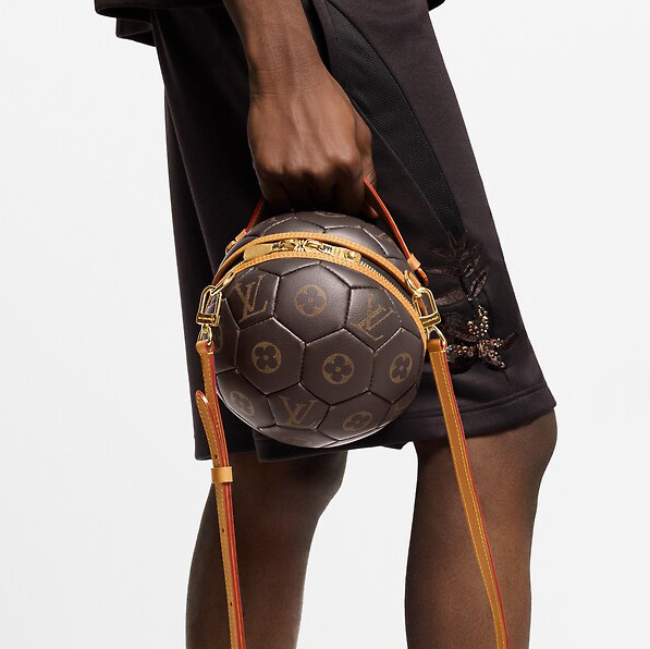 NIGO Louis Vuitton SOCCER BALL Women's And Men's Solid Color Classic Print Logo Soccer Bag With Zipper Closure, Cowhide Leather, Shoulder Bag, Crossbody Handbag Bags #nigo78148