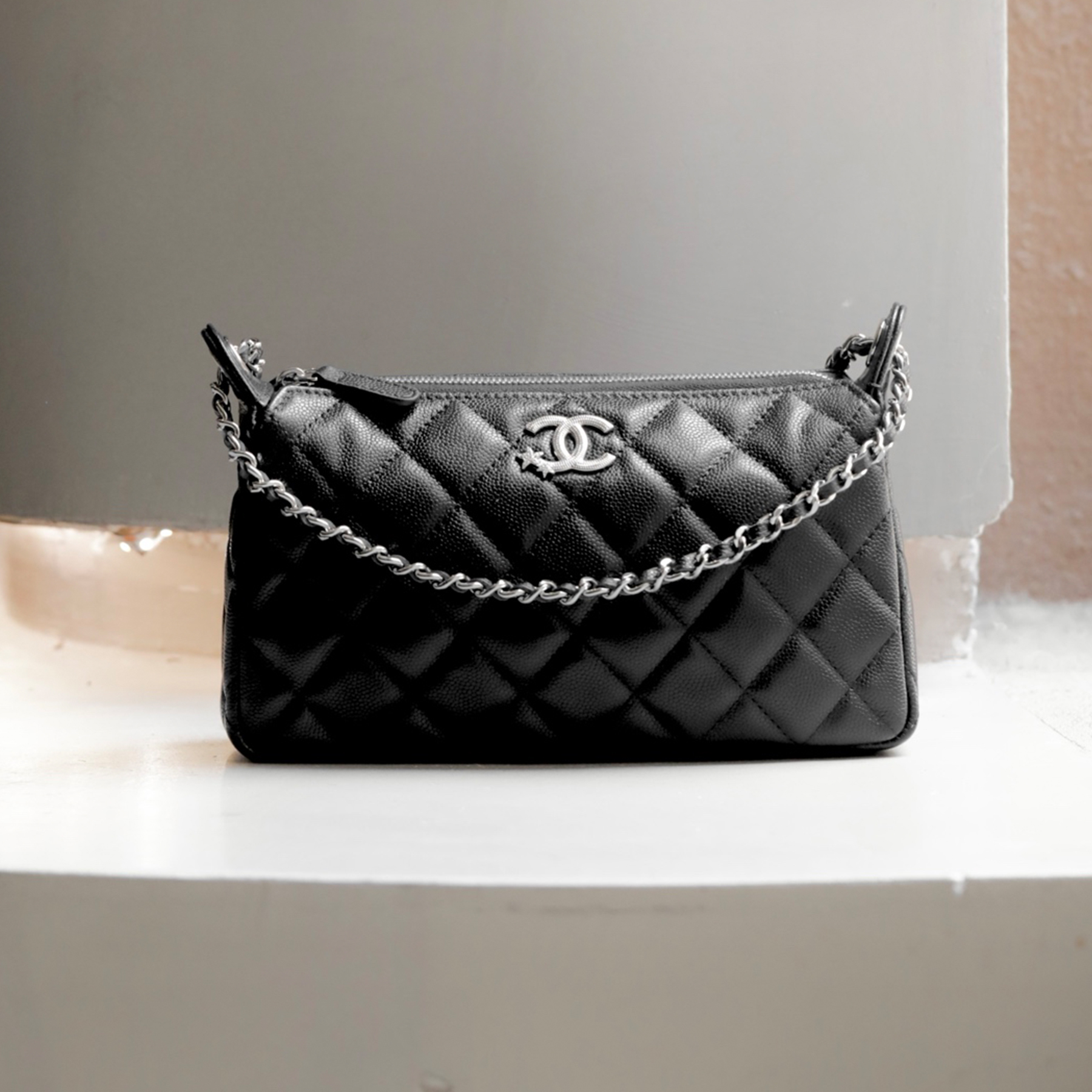 NIGO Chanel Star Double C With Diamond Logo Mahjong Bags Armpit Crossbody Bag Fashion Luxury Caviar Banquet Bag #nigo81421