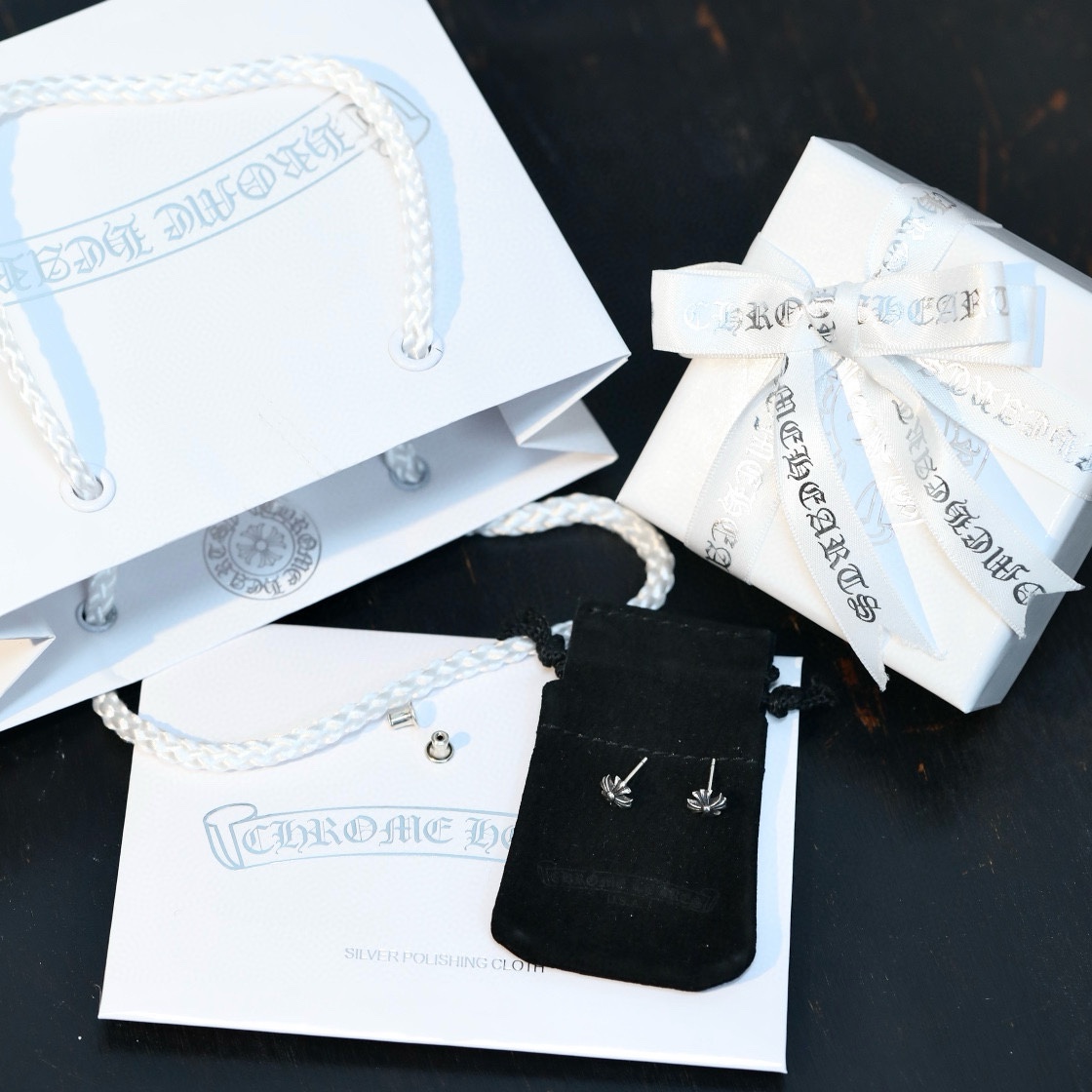 NIGO Chrome Hearts Men's Fashion Cross Earring Silver Fashion Rock Jewelry Accessories #nigo81359