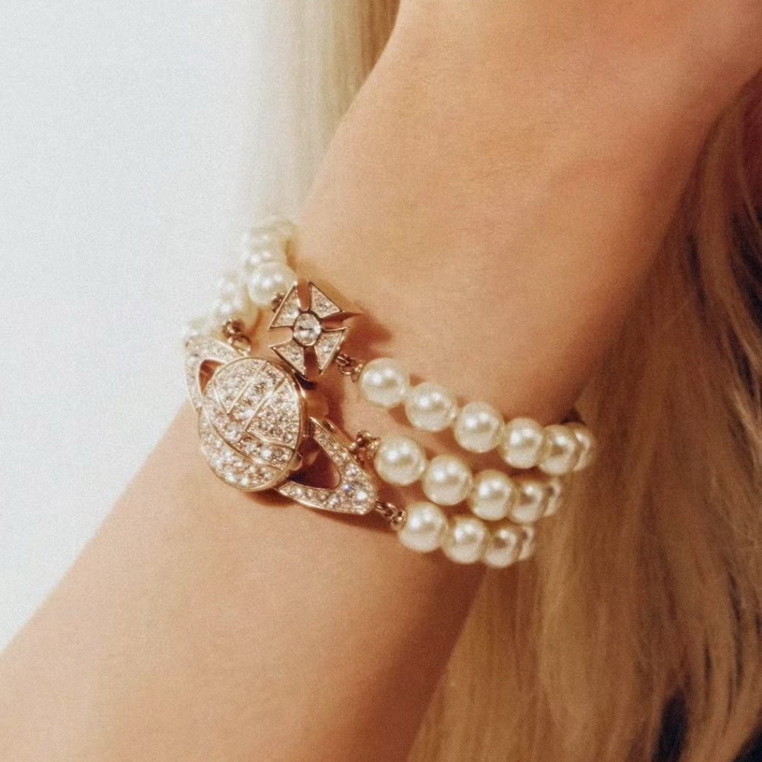 NIGO Vivienne Westwood Women's Classic Fashion Jewelry Brand Logo Pearl Bracelet Jewelry Accessories #nigo78218