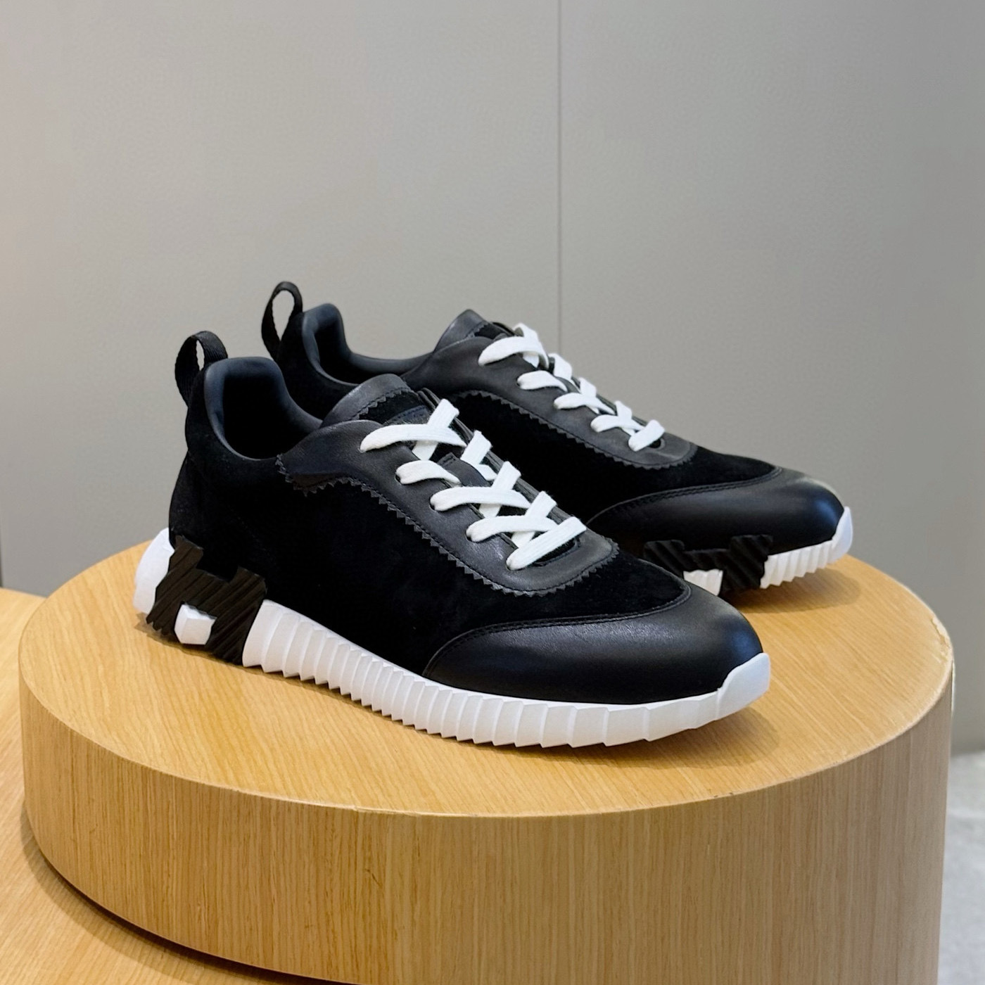 NIGO Hermes Men's Spring/Summer Fashion Casual Round Toe Lace Up Contrasting Color Suede Cowhide Low Top Sneakers #nigo78237