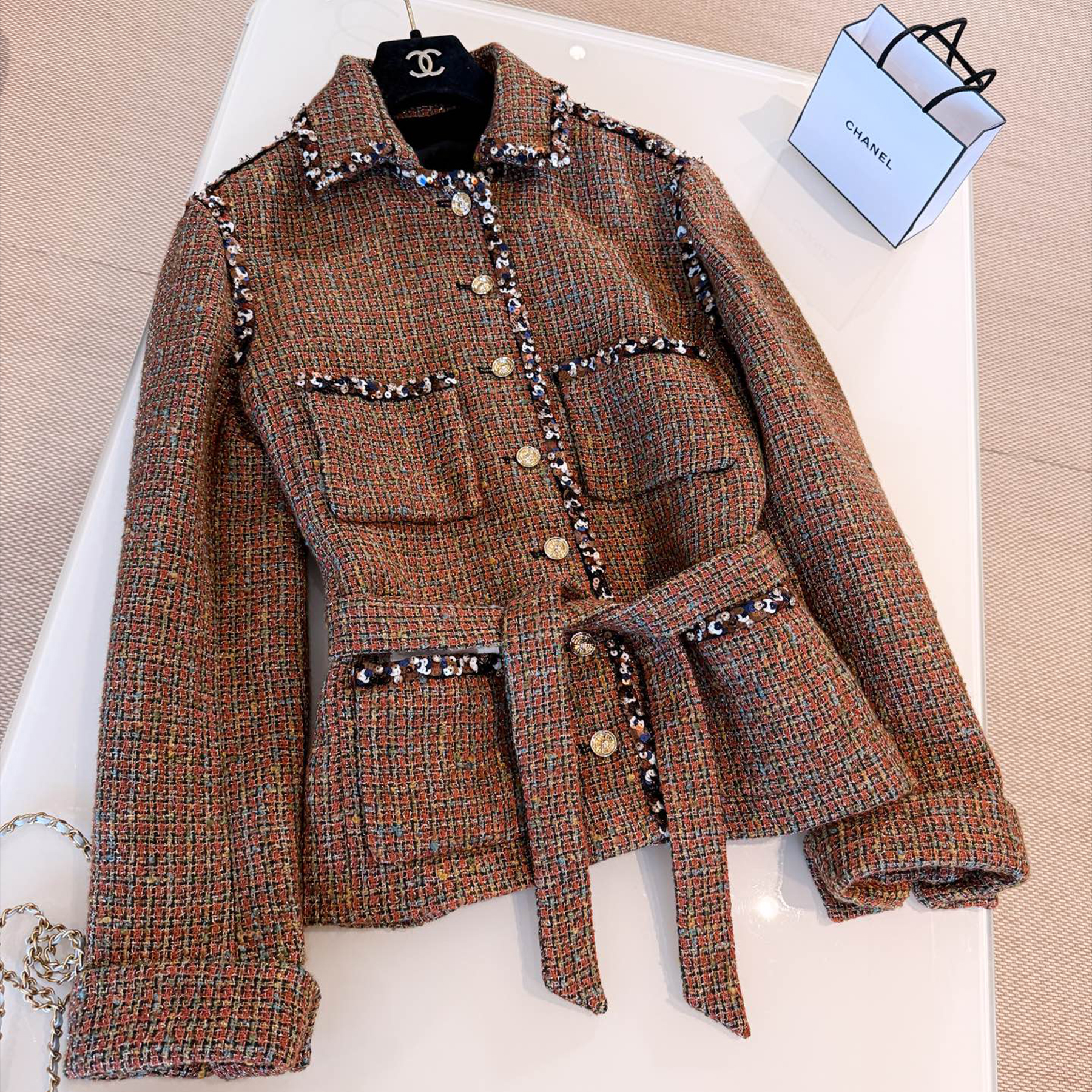 NIGO Chanel Women's Fall And Winter Golden Brown Belt Tweed Silhouette Jacket Sequins Beaded On The Button Luxury Retro Slim Jacket Ngvp #nigo2235